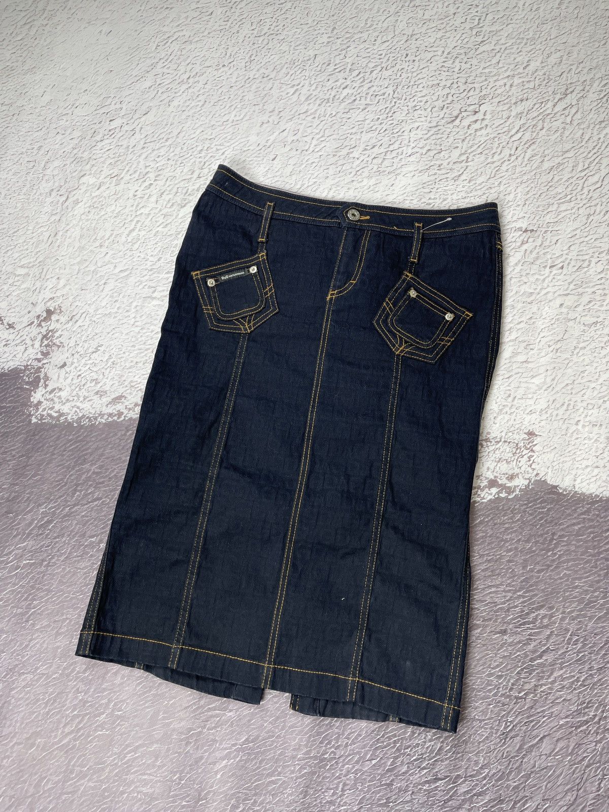 image of Dolce Gabbana New Vintage Monogram Midi Denim Skirt in Blue, Women's (Size 28)