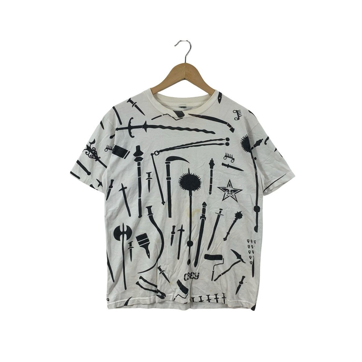 Vintage Vintage Graphic Weapons All Over Print Sword Motif S Size US M / EU 48-50 / 2 - 1 Thumbnail