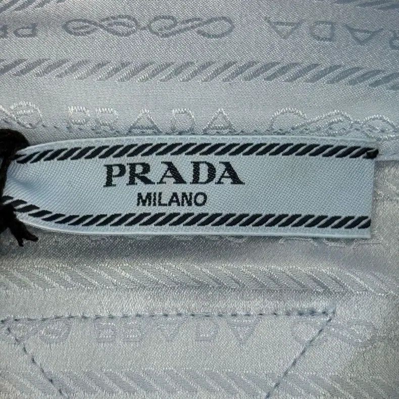 Prada Prada Blue full logo cloth triangle mulberry silk shirt Size US XXS / EU 40 - 5 Thumbnail