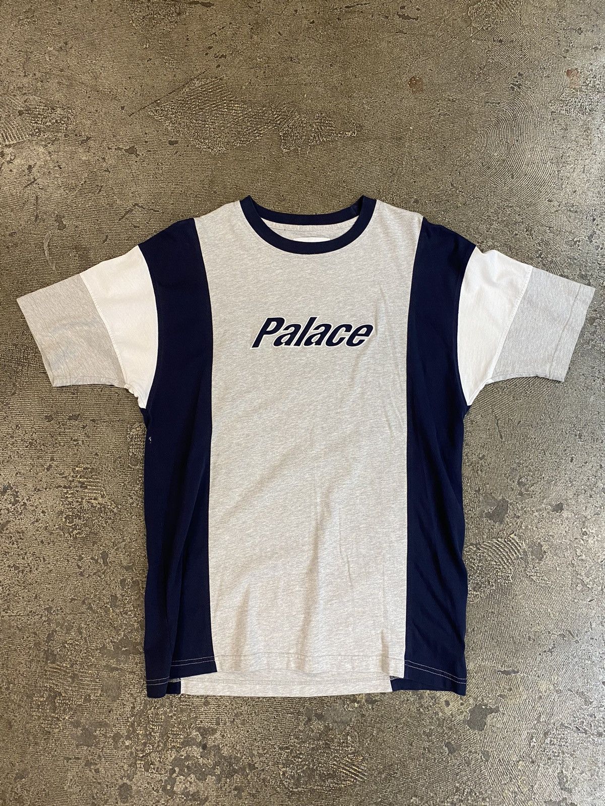 Palace Palace Skateboarding Duo Panel T shirt Gray LARGE Size US L / EU 52-54 / 3 - 1 Thumbnail