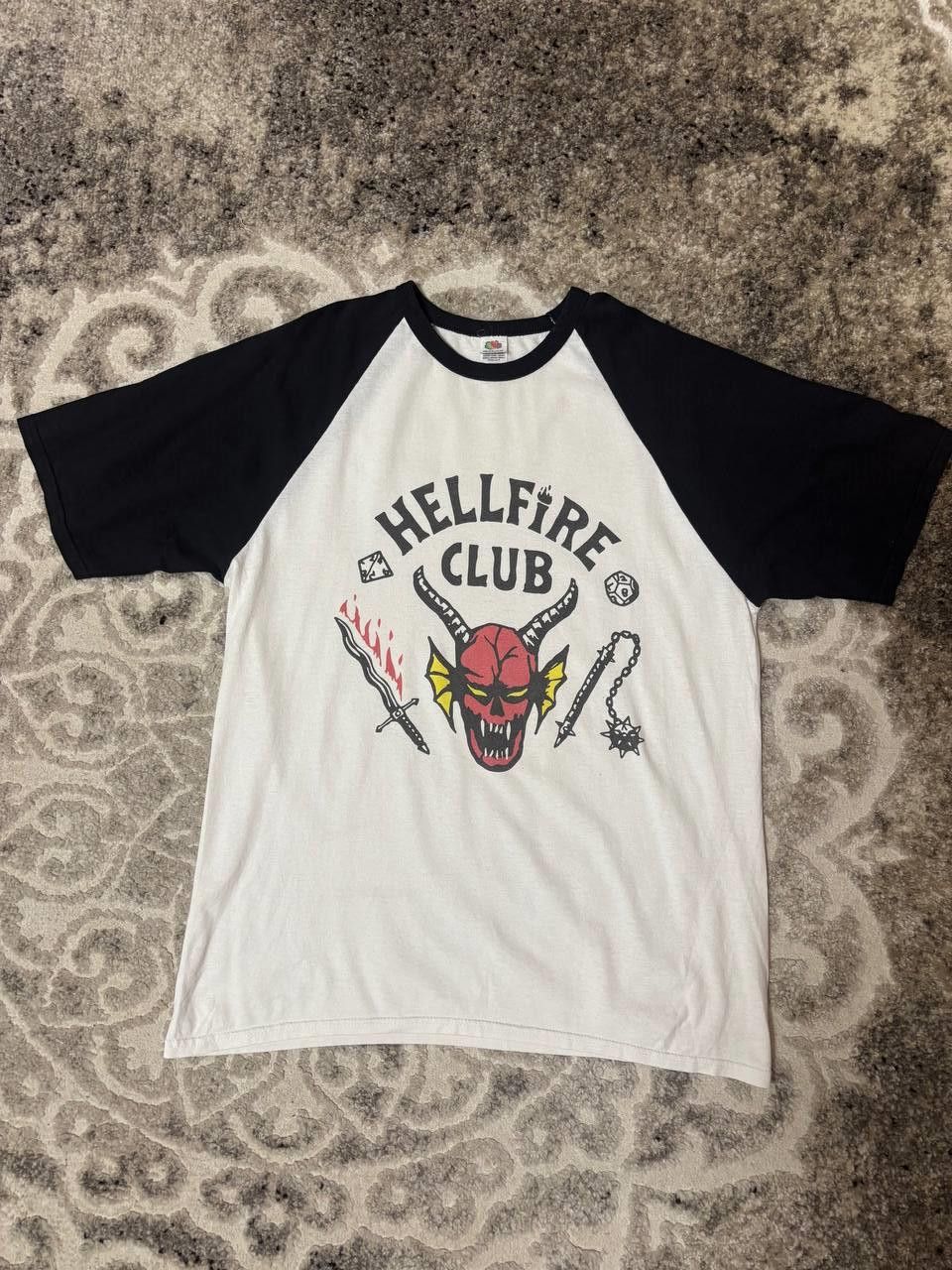 Fruit Of The Loom FRUIT OF THE LOOM Valueweight T-shirt with “Hellfire Club” Size US L / EU 52-54 / 3 - 3 Thumbnail