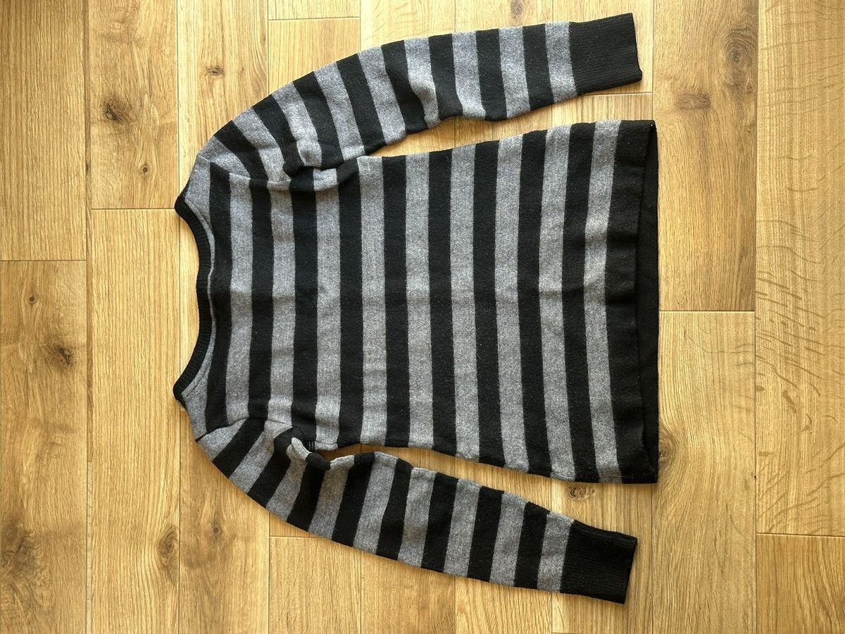 Burberry Burberry Striped Sweater Size XS / US 0-2 / IT 36-38 - 2 Thumbnail