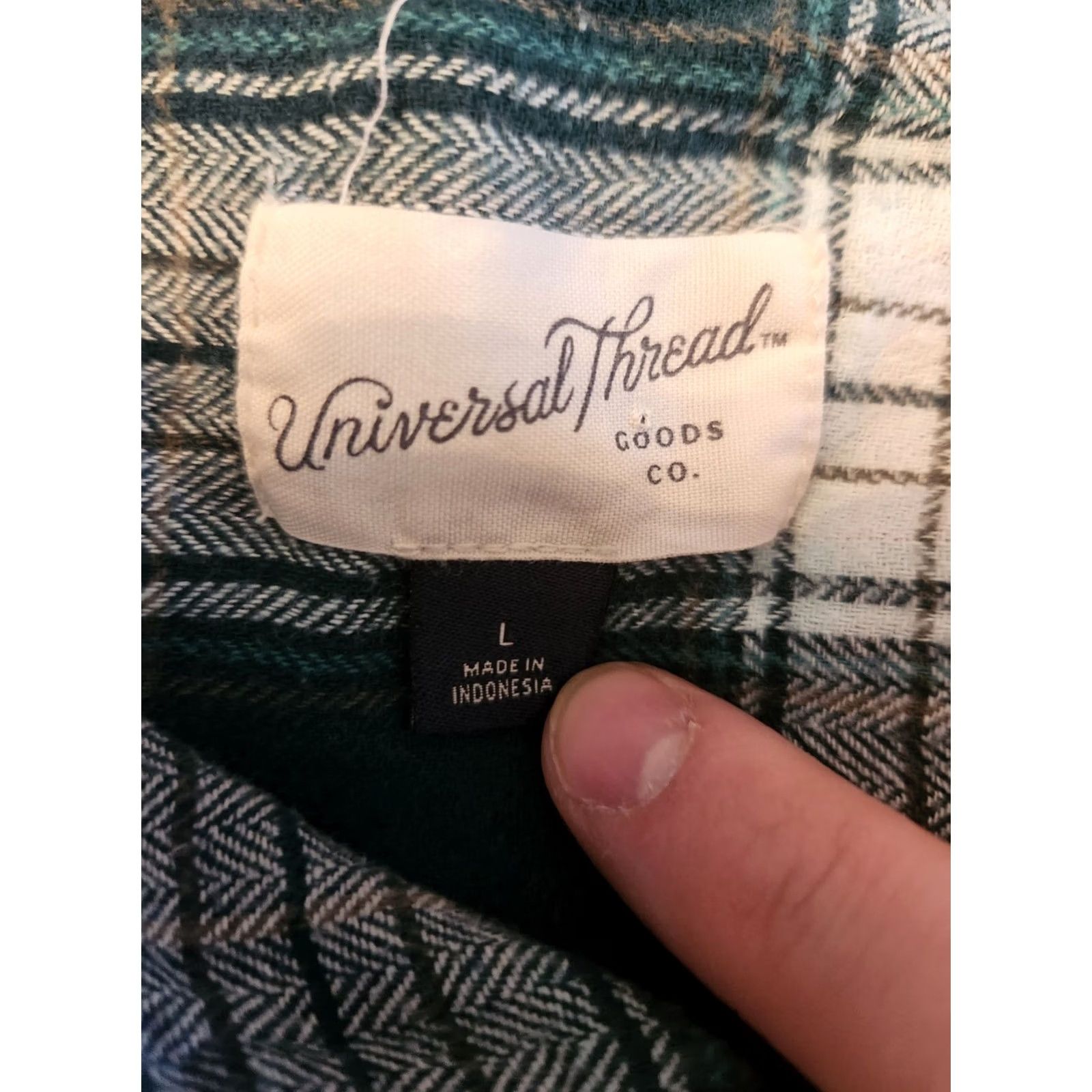 Vintage Universal Thread Plaid Forest Green White Flannel Button-Up Shirt L Womens Long Sleeve Collared Pocket Easy Care Size L / US 10 / IT 46 - 7 Thumbnail