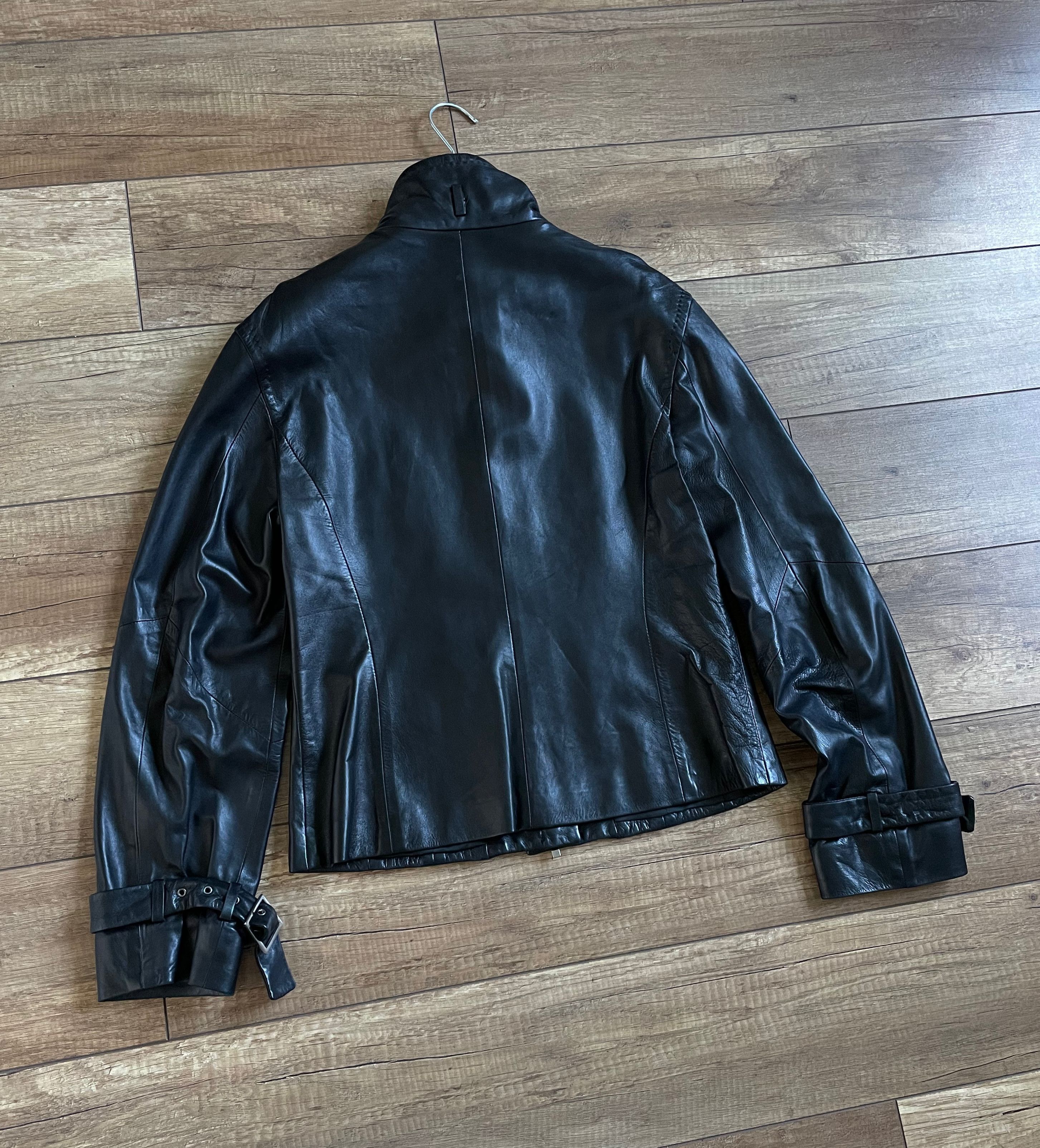 Max Mara Max Mara Black Leather Bomber Jacket Size M / US 6-8 / IT 42-44 - 2 Thumbnail