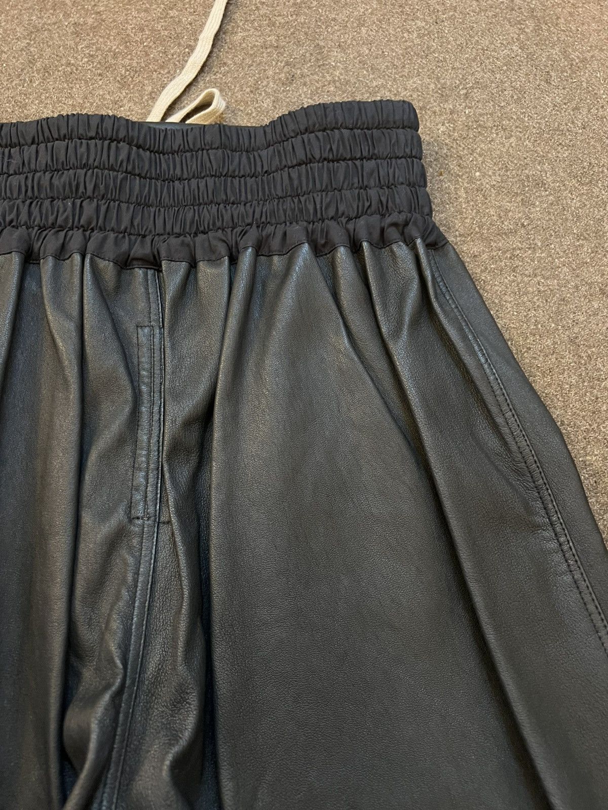 Rick Owens Rick Owens FW14 Moody Leather Boxing Shorts Size US 28 / EU 44 - 7 Thumbnail