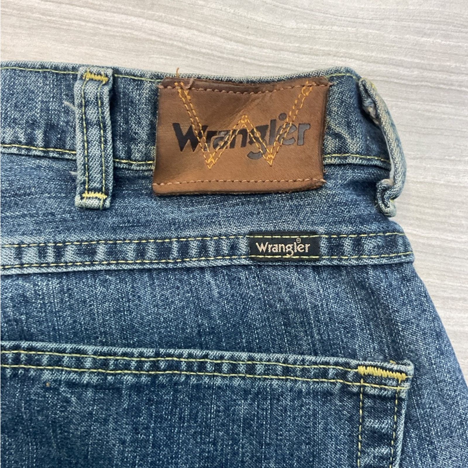 Wrangler Vintage Wrangler Loose Fit Denim Shorts Size US 34 / EU 50 - 5 Thumbnail