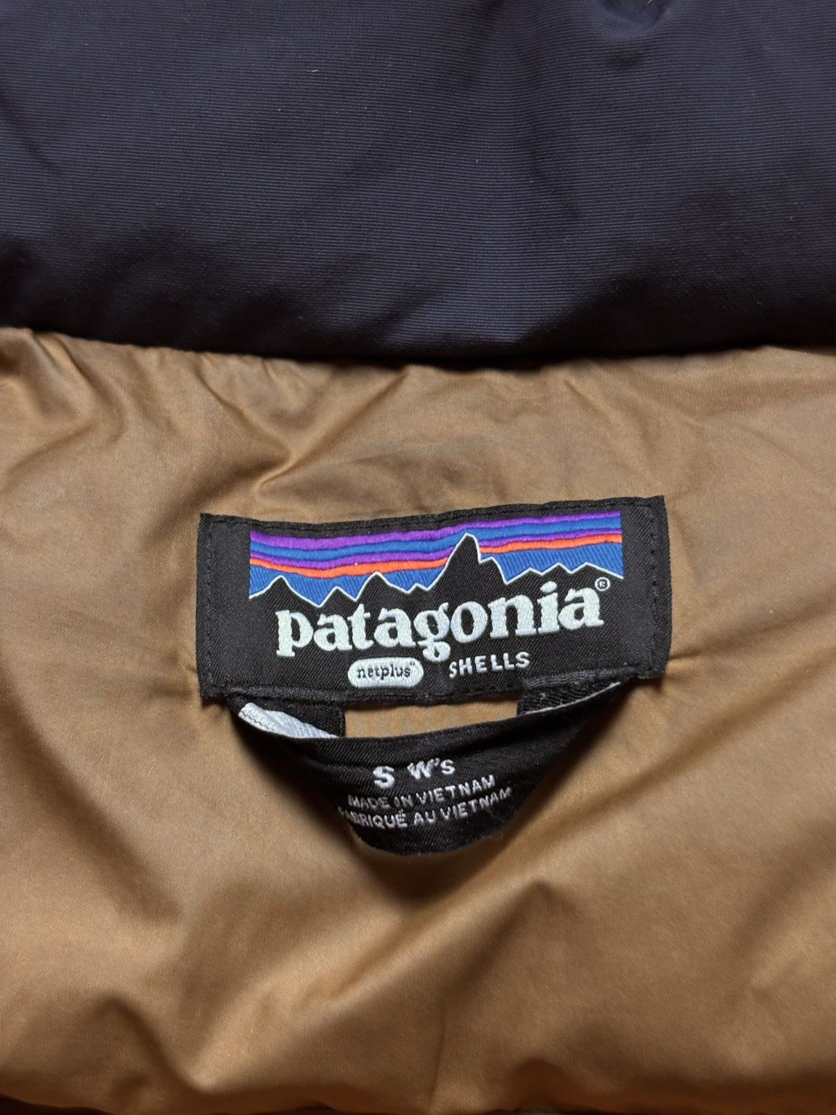 Patagonia Patagonia Women Downdrift Parka Puffer Jacket Smolder Blue S Size S / US 4 / IT 40 - 18 Thumbnail