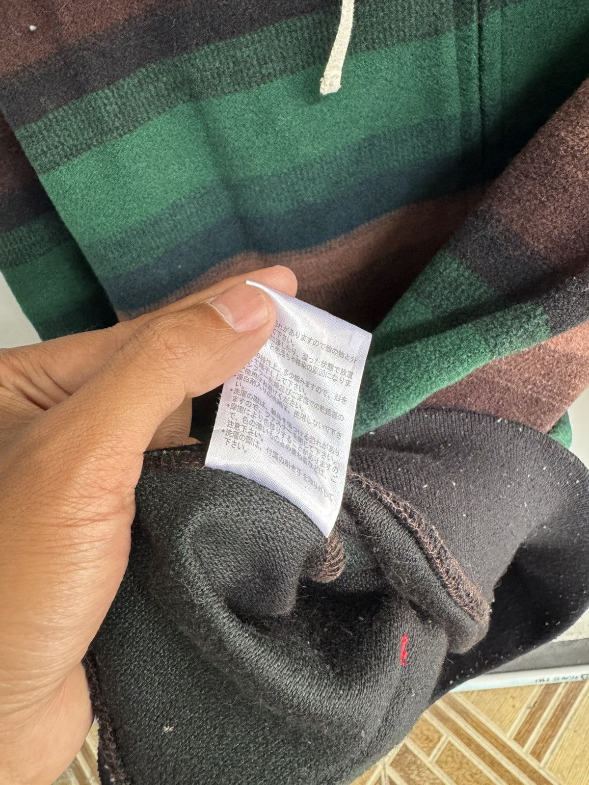 Le Grande Bleu (L.G.B.) JAPANESE BRAND LOKY THE BLACKPAGE BORDER STRIPED FUR HOODIE Size US L / EU 52-54 / 3 - 9 Thumbnail