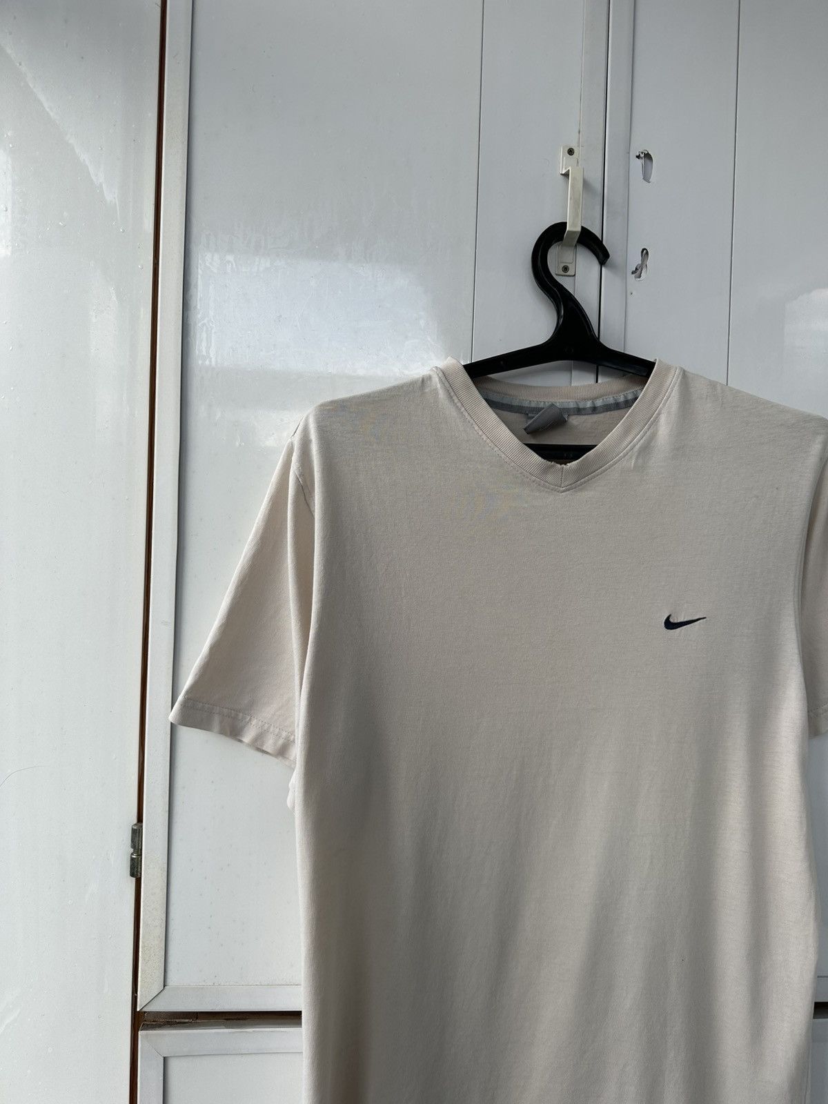 Nike Vintage Beige Nike T-shirt Logo Size US M / EU 48-50 / 2 - 3 Thumbnail