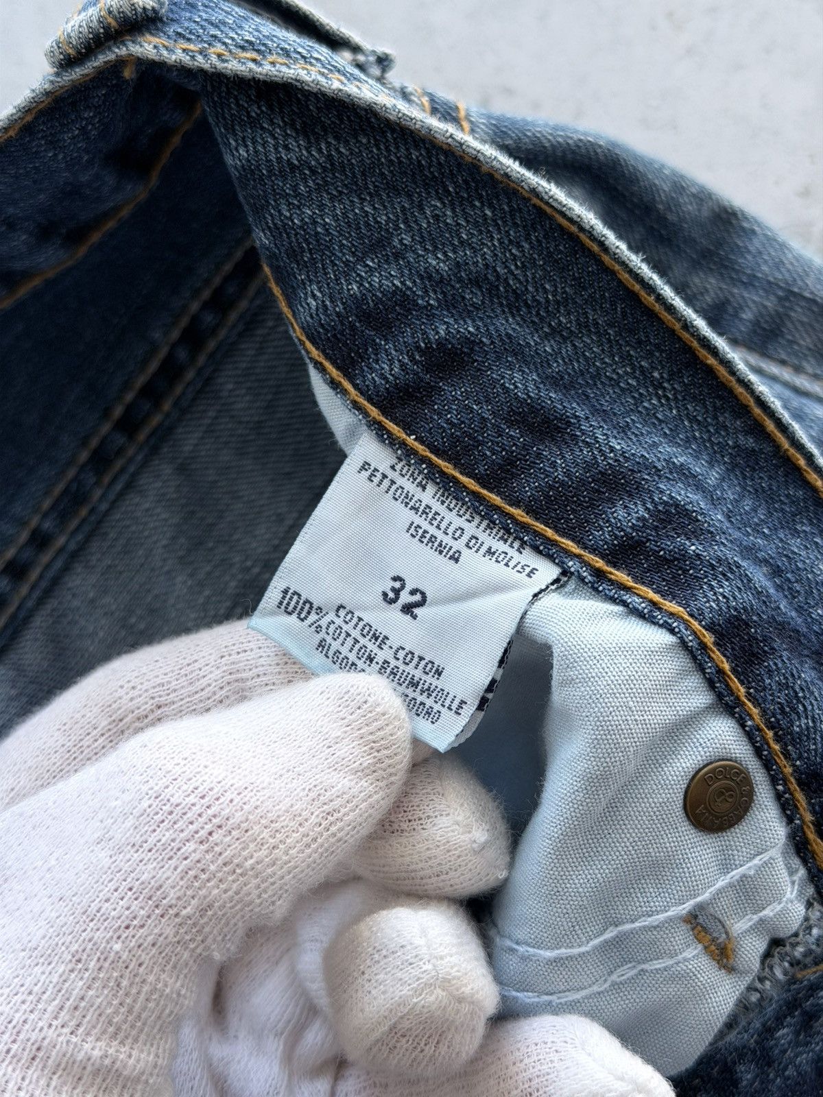 Dolce & Gabbana 2000s Dolce & Gabbana Washed Denim Jeans Size US 32 / EU 48 - 13 Thumbnail