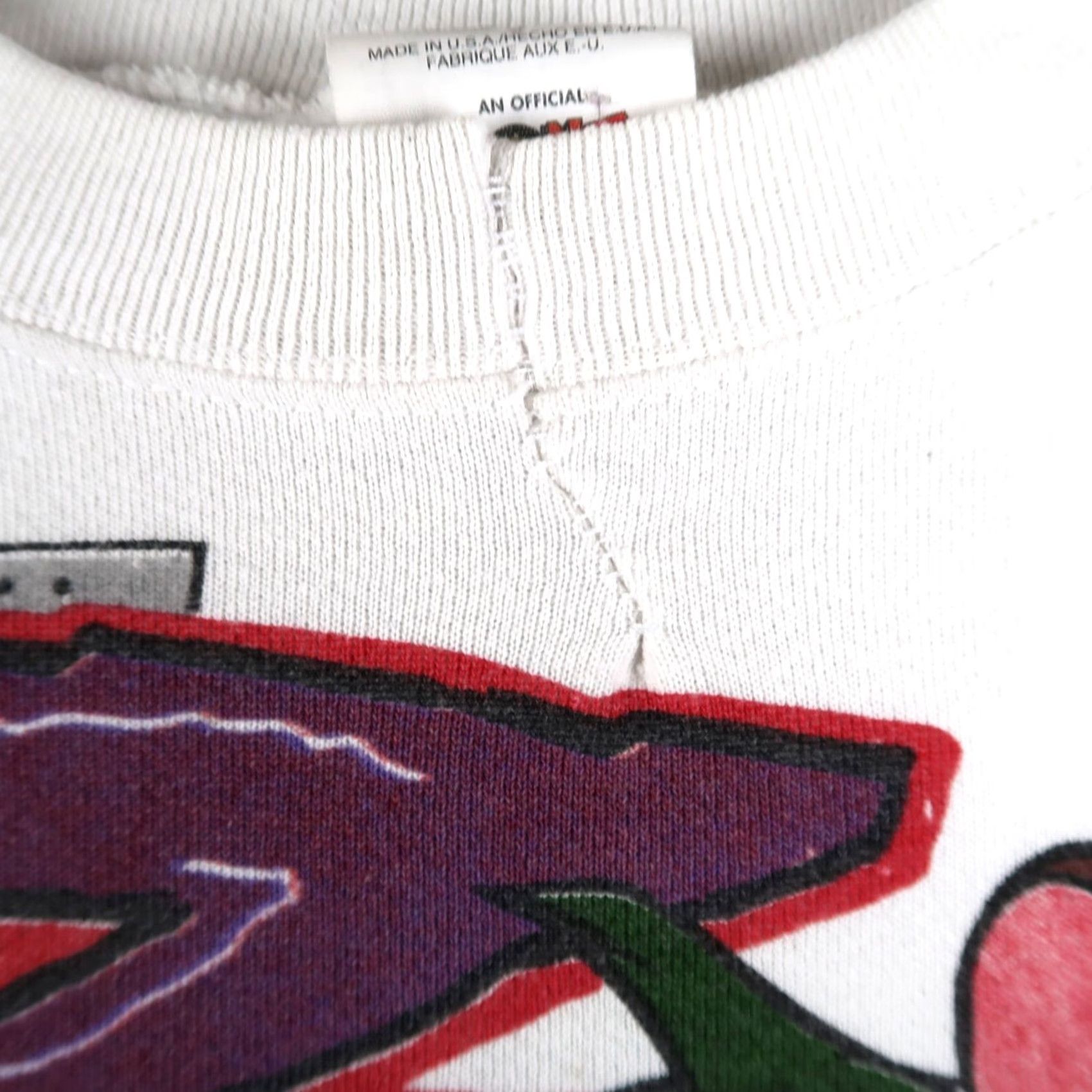 Vintage VINTAGE Looney Tunes Taz Sweatshirt Mens L Crewneck Pullover White 90s Graphic Print Hockey Hip Hop Size US L / EU 52-54 / 3 - 3 Thumbnail