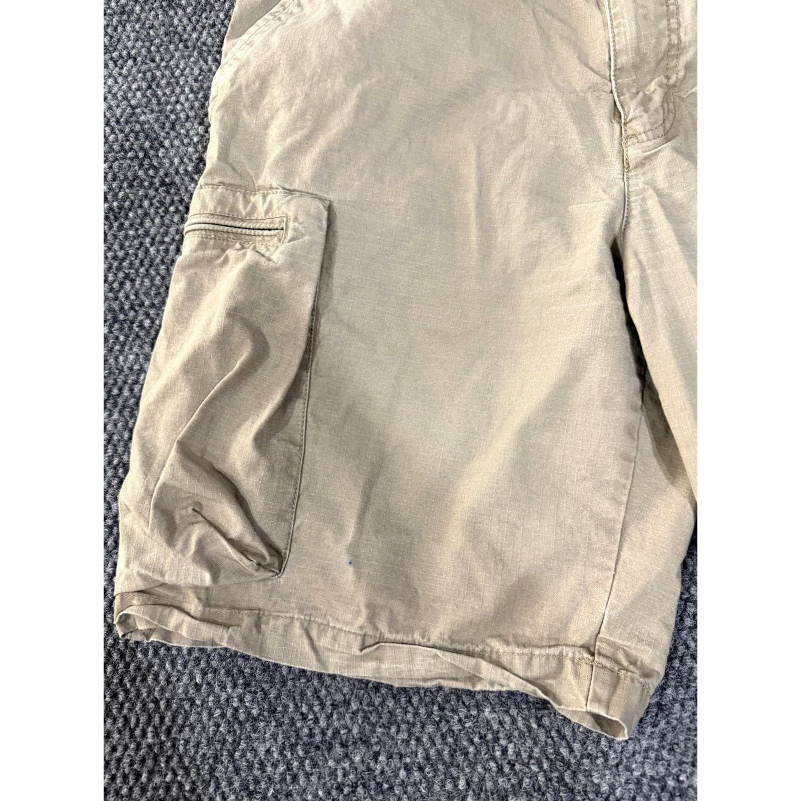 Nike Nike Cargo Shorts Mens 36 Beige Cotton Canvas Relaxed Fit Pockets Casual Size US 36 / EU 52 - 4 Thumbnail