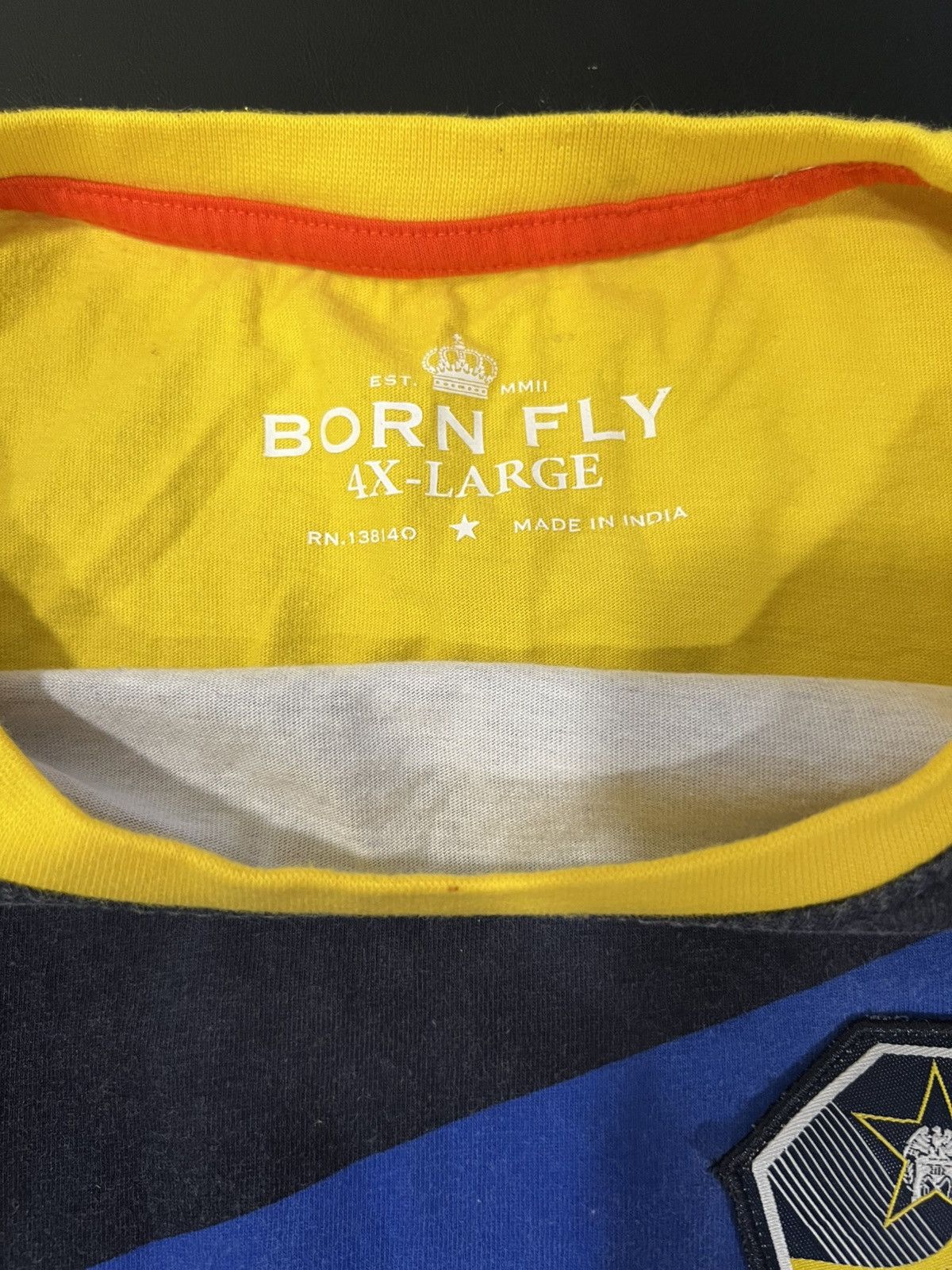 Vintage Vintage Born Fly Abstract T-Shirt Size US XXL / EU 58 / 5 - 3 Thumbnail