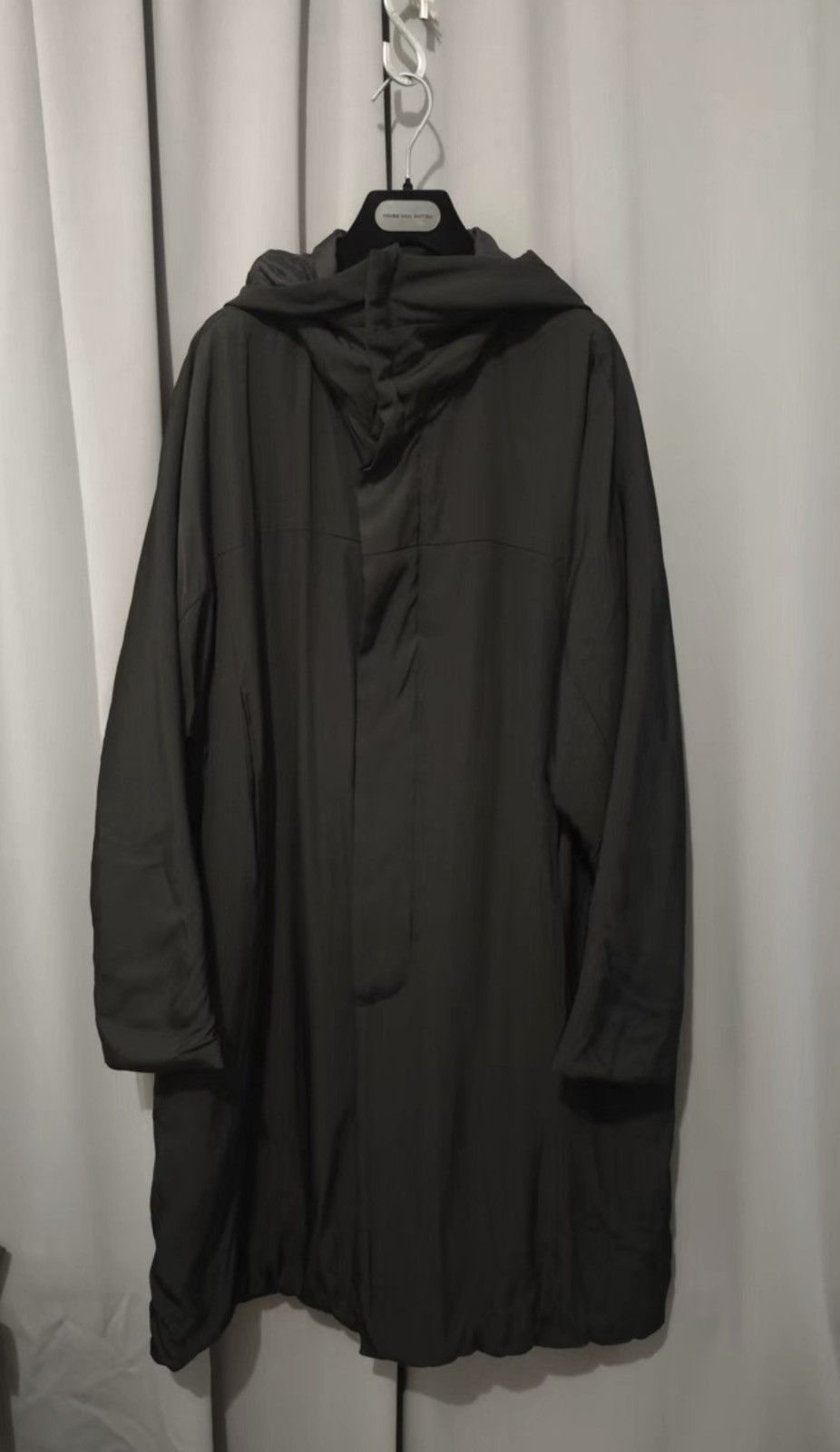 Yohji Yamamoto Yohji Yamamoto Quilted Silk Autumn/Winter Cape Coat Size US M / EU 48-50 / 2 - 2 Thumbnail