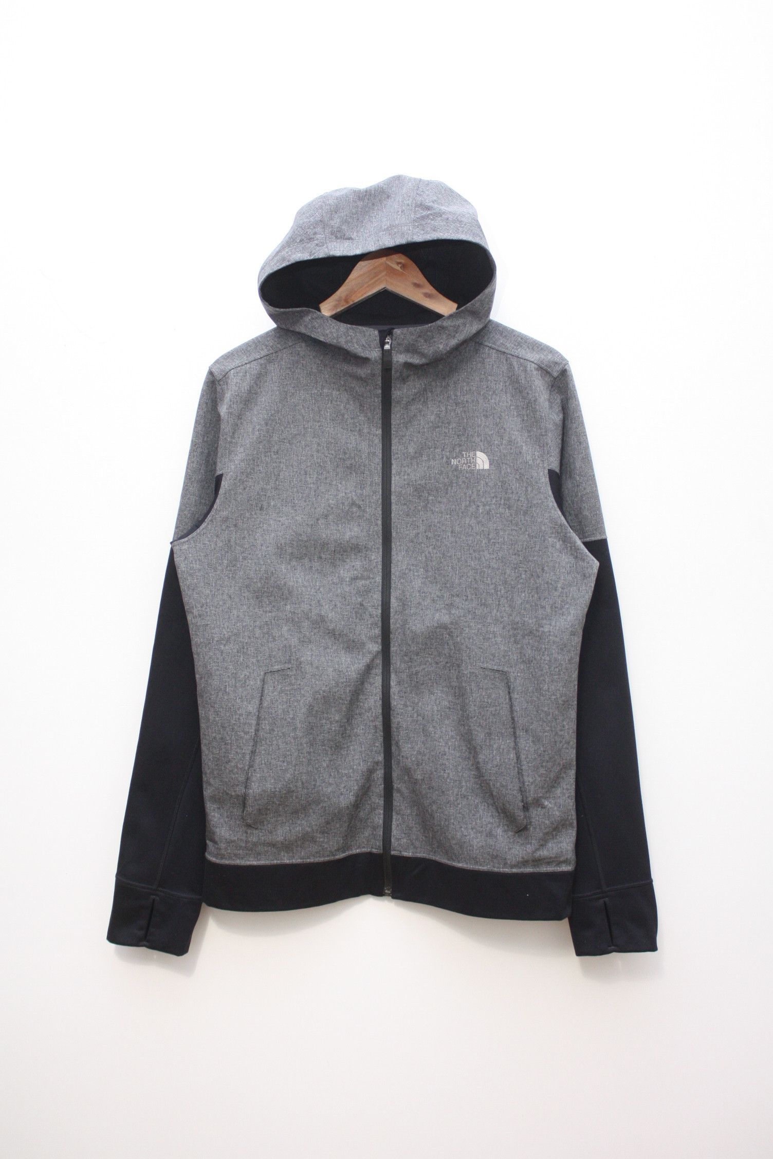 The North Face The North Face Gray Lightweight Windbreaker Men's S Size US S / EU 44-46 / 1 - 2 Thumbnail