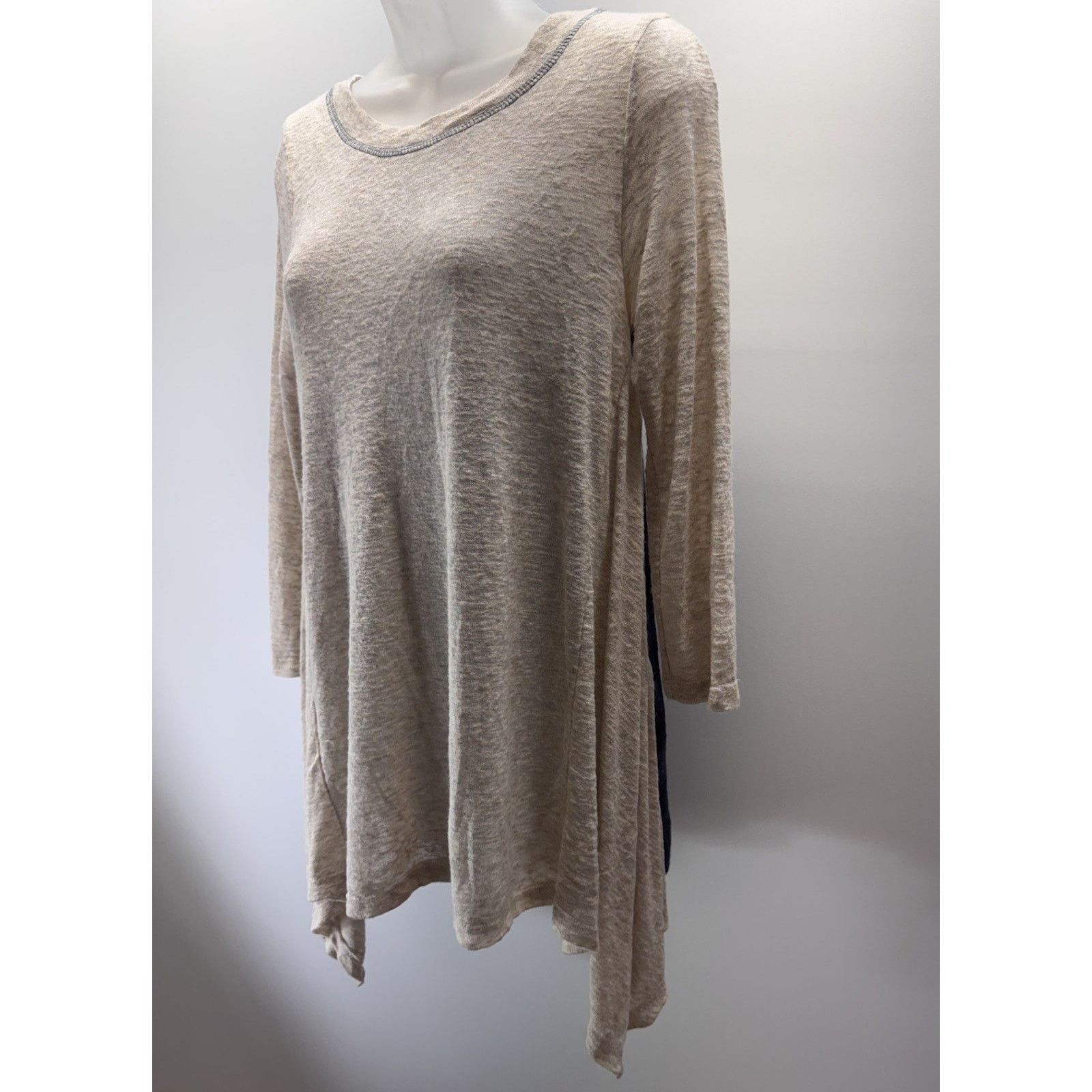 Other ODDY Knit Oatmeal-Navy Blue Back Blouse Women’s Size S USA Size S / US 4 / IT 40 - 3 Thumbnail