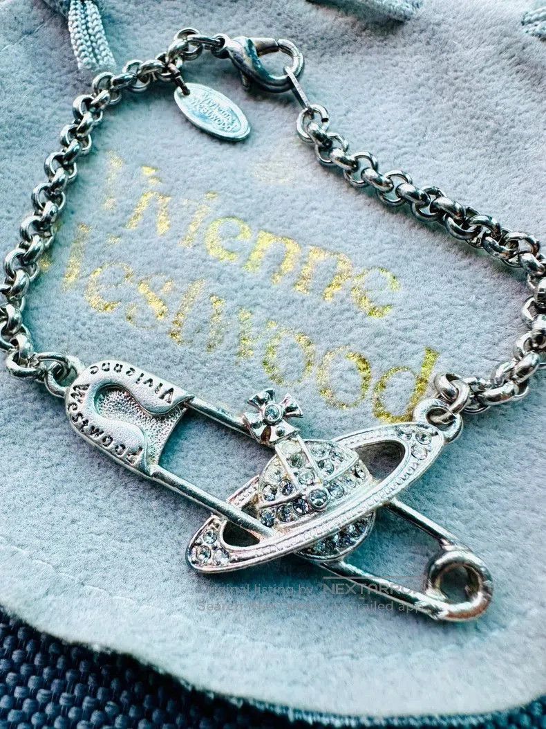 Vivienne Westwood Vivienne Westwood Saturn Brooch Bracelet . Size ONE SIZE - 3 Thumbnail