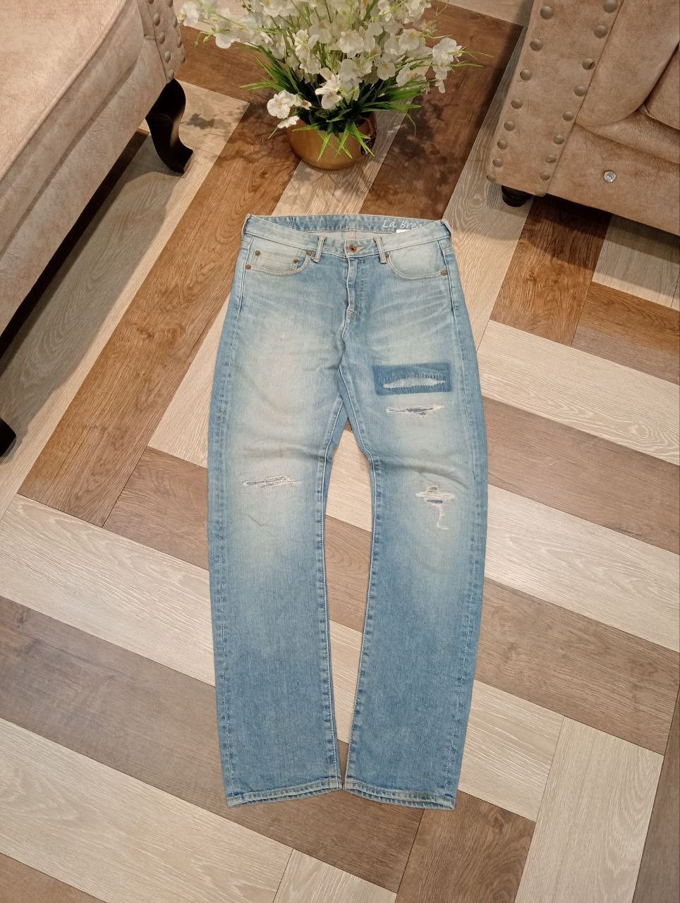 Japan Blue JAPAN BLUE LOT JB2301 LA BREA LIGHT BLUE DENIM JEANS Size US 29 - 1 Thumbnail