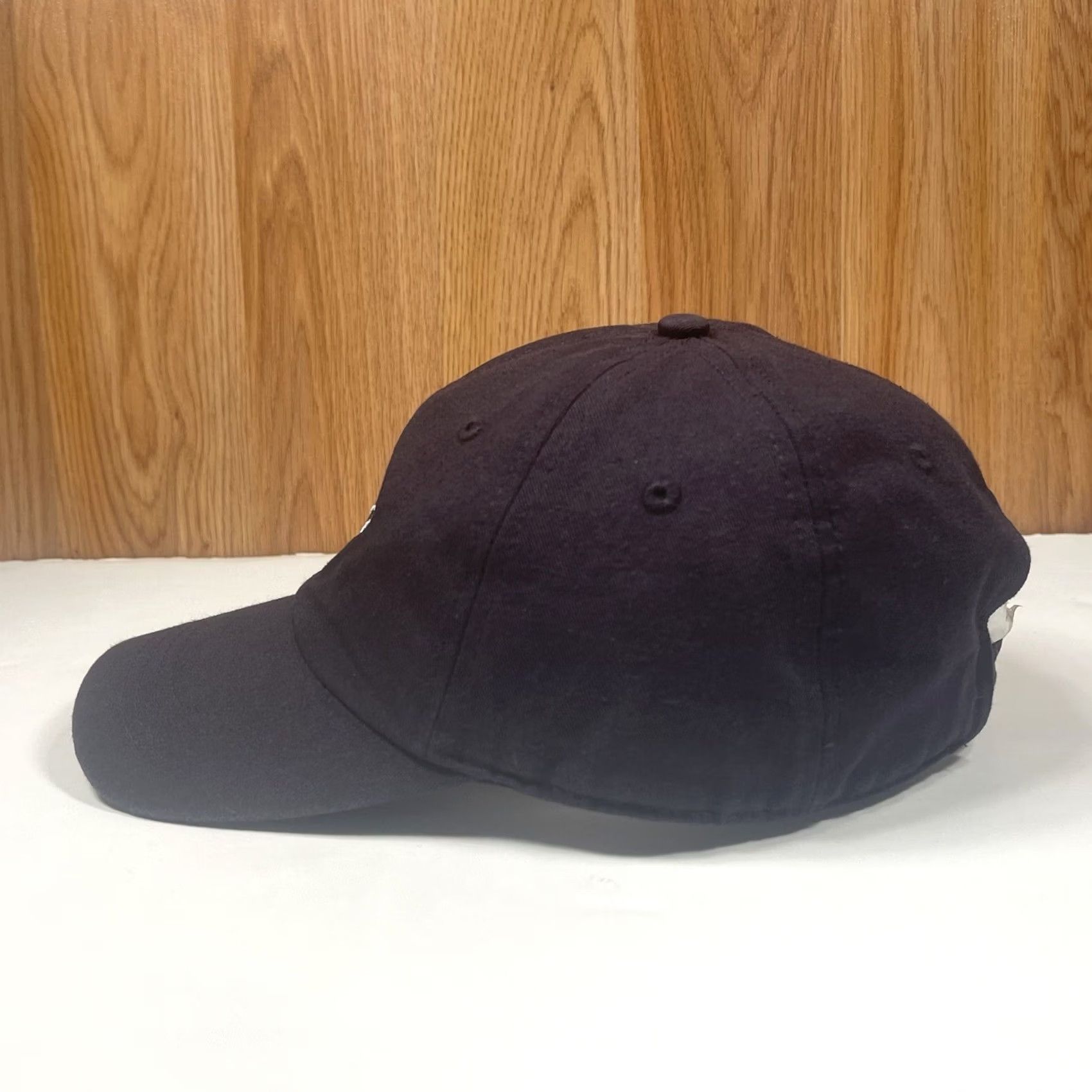Vintage Unbranded Black Baseball Hat Cap Adult Adjustable StrapBack One Size Fits Most Size ONE SIZE - 4 Thumbnail