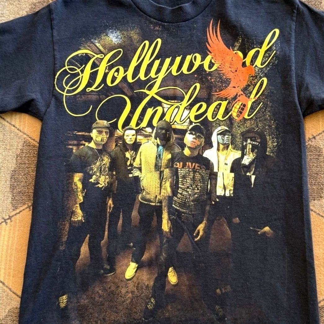 Vintage VINTAGE Hollywood Undead Band T-Shirt Y2K Rock Rap Grunge Gothic Black XS Mens Size US XS / EU 42 / 0 - 2 Thumbnail