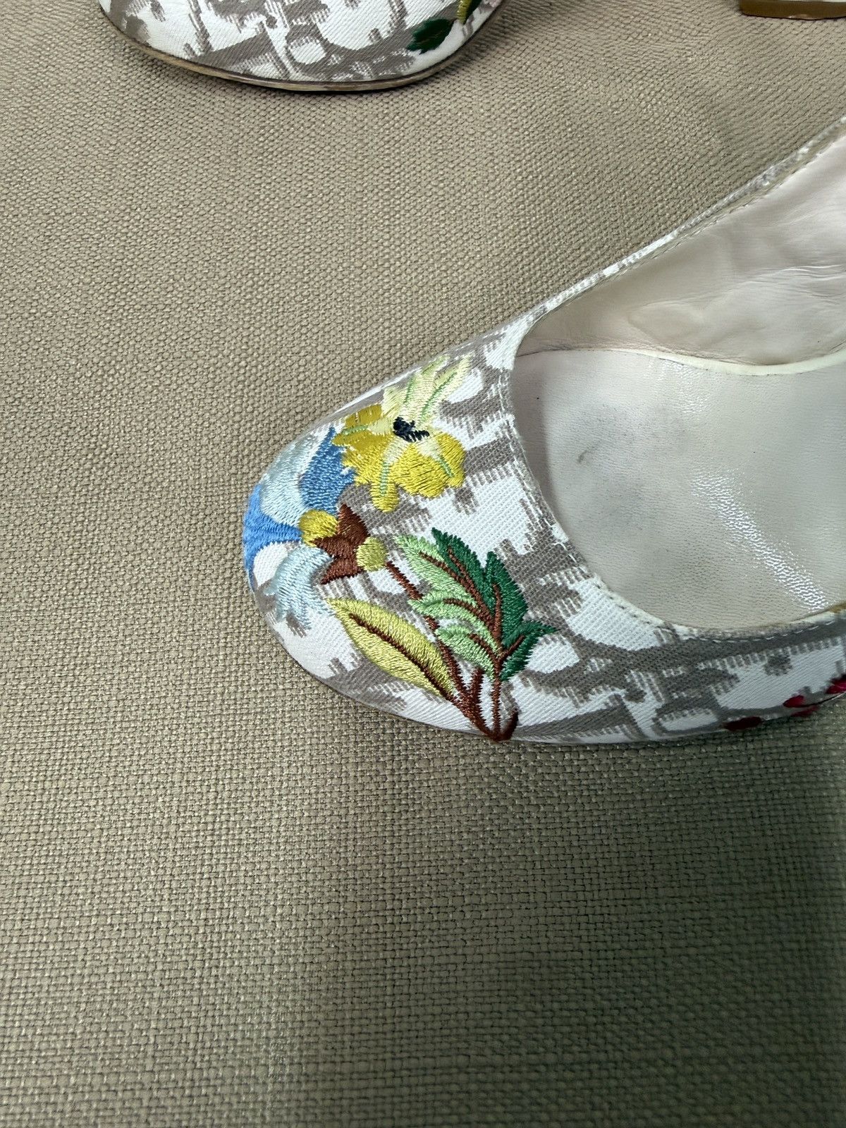 Dior Christian Dior Vintage Floral Logo High Heeled Shoes Size US 5.5 / IT 35.5 - 8 Thumbnail