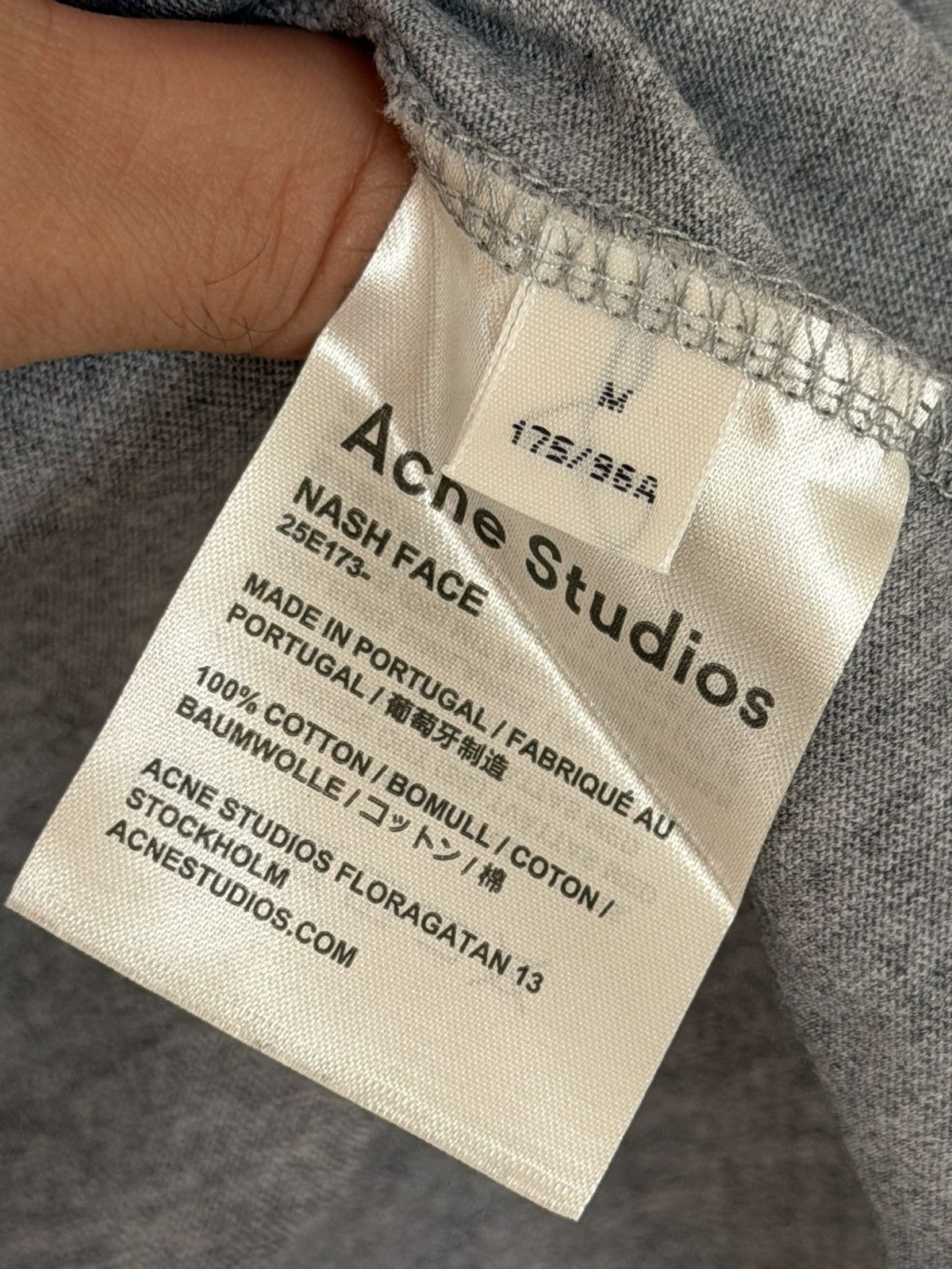 Acne Studios Acne Studios Grey Nash Face Patch T-Shirt Size US M / EU 48-50 / 2 - 5 Thumbnail