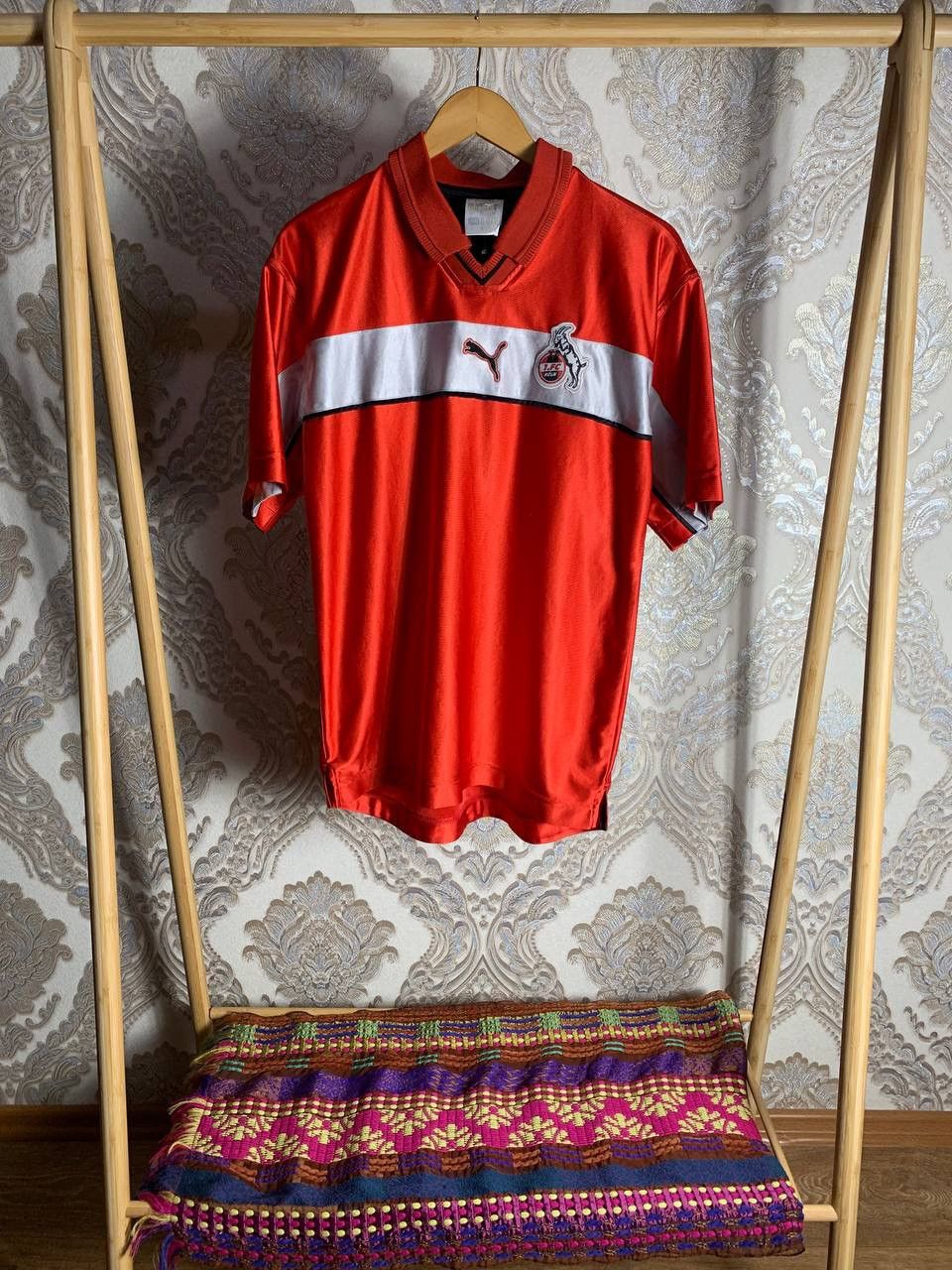 Puma VINTAGE PUMA FC KOLN GERMANY RETRO SOCCER JERSEY Y2K 90s Size US S / EU 44-46 / 1 - 1 Thumbnail