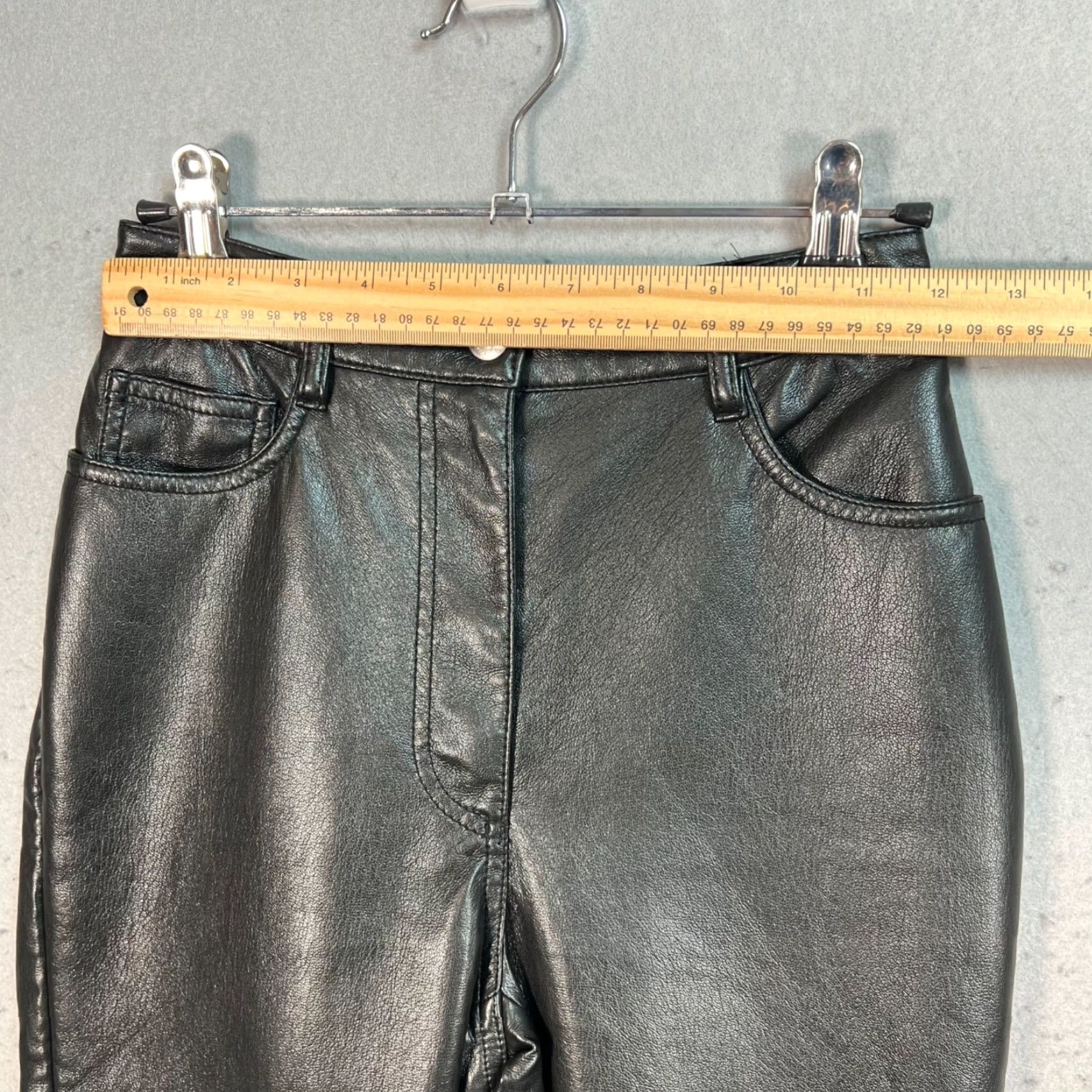 Vintage Wilfred Black Faux Leather High-Waisted Slim Fit Pants Womens Size 2 Size 26" / US 2 / IT 38 - 5 Thumbnail