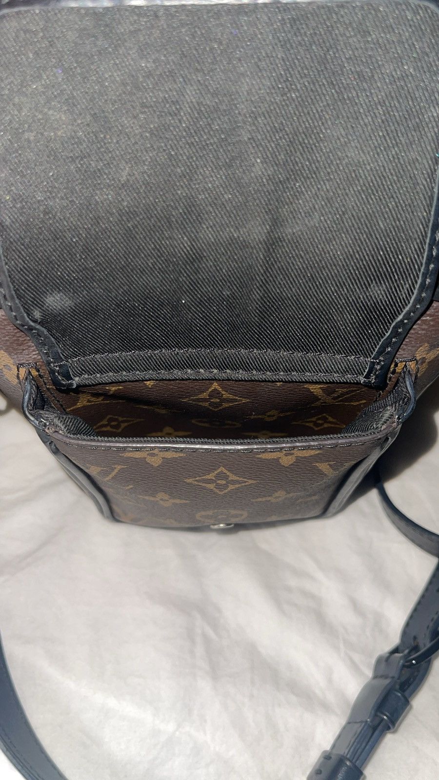 Louis Vuitton Louis Vuitton Christopher Monogram ($3000+Market) Size ONE SIZE - 8 Thumbnail