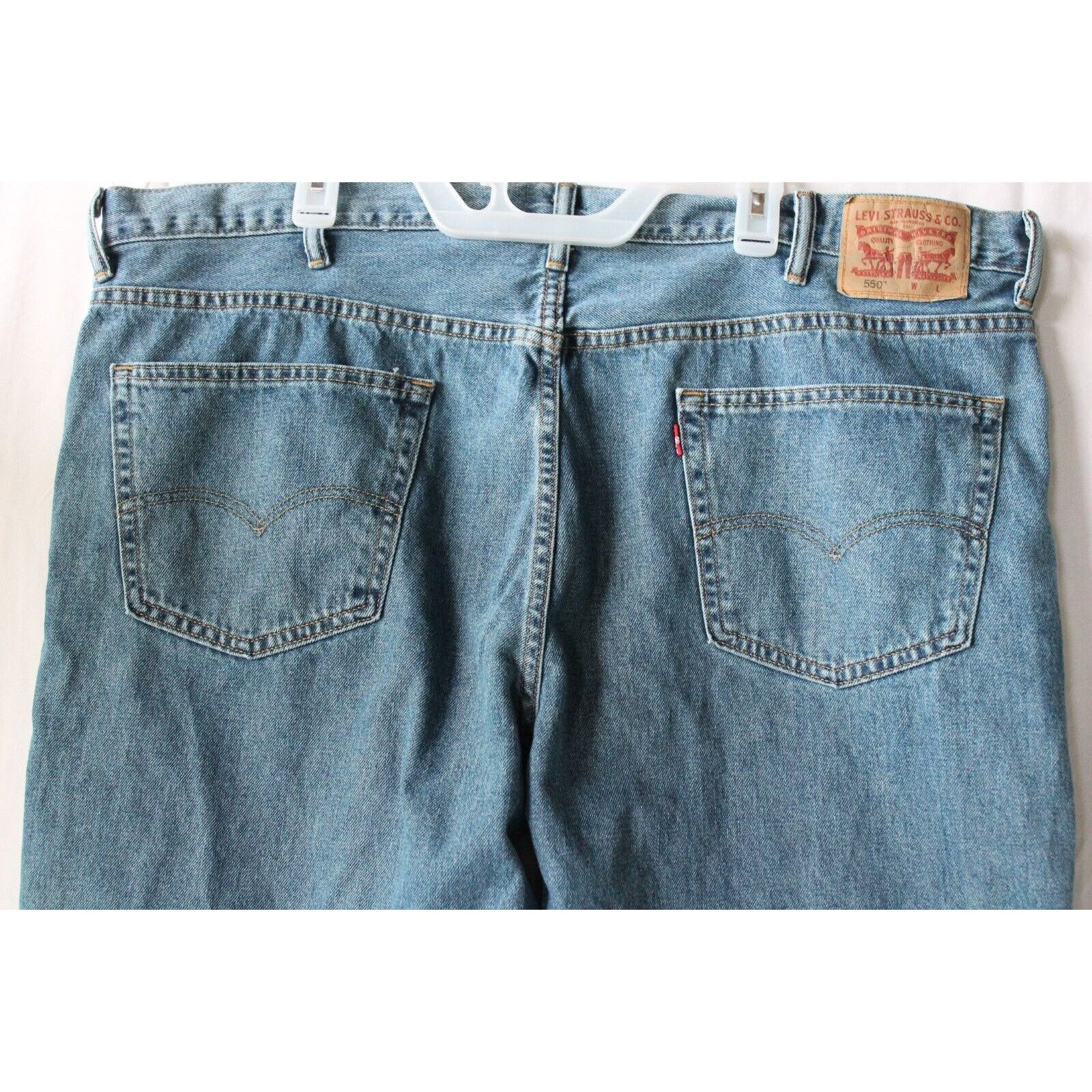 Levi's LEVIS 550 Jeans Mens 46x29 Blue Relaxed Straight Med. *NICE Size US 44 / EU 60 - 4 Thumbnail
