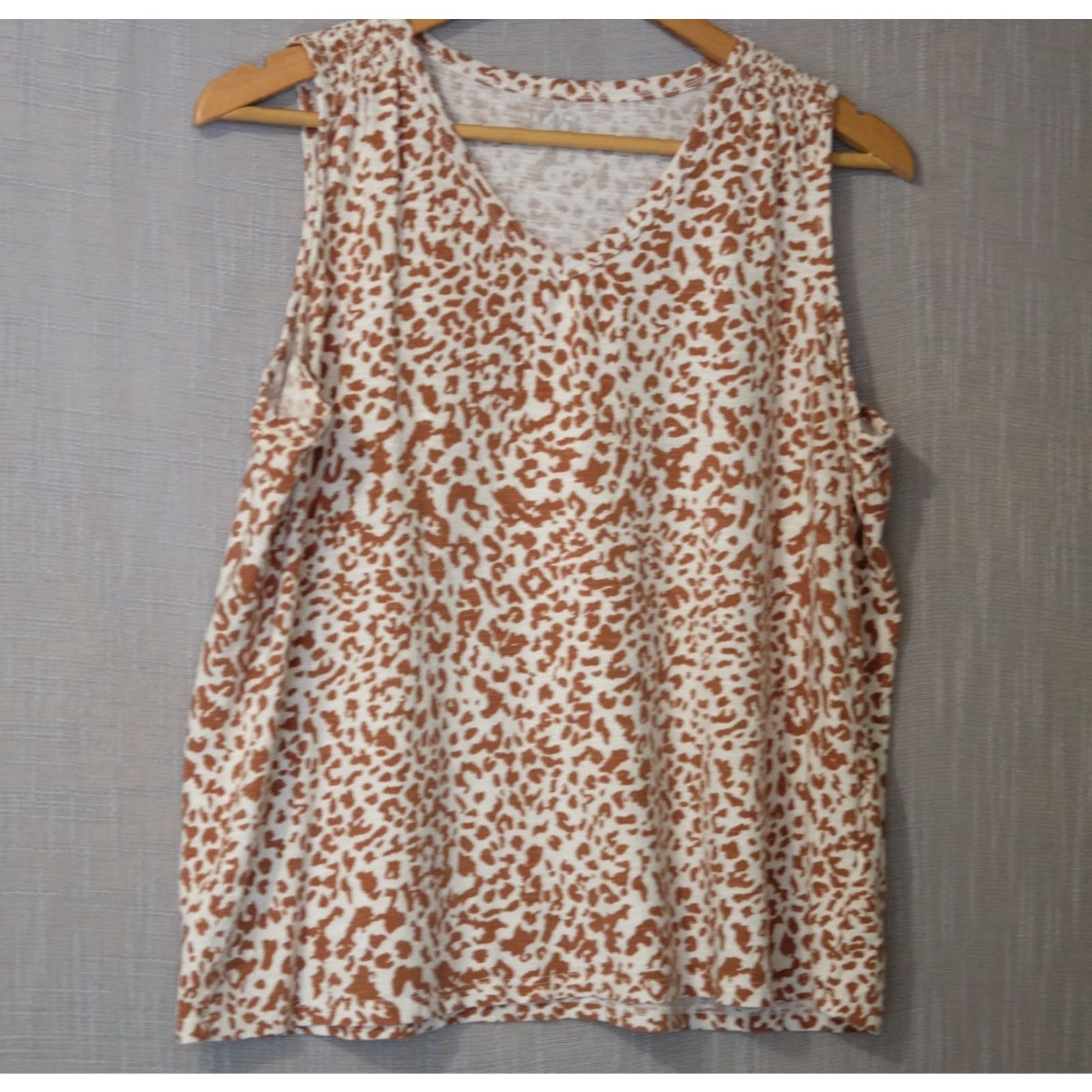 Vintage Maurices Tank Top Womens L Cheetah Print Stretch Lightweight V-Neck Pullover Casual Best Quality Shirt Size L / US 10 / IT 46 - 2 Thumbnail