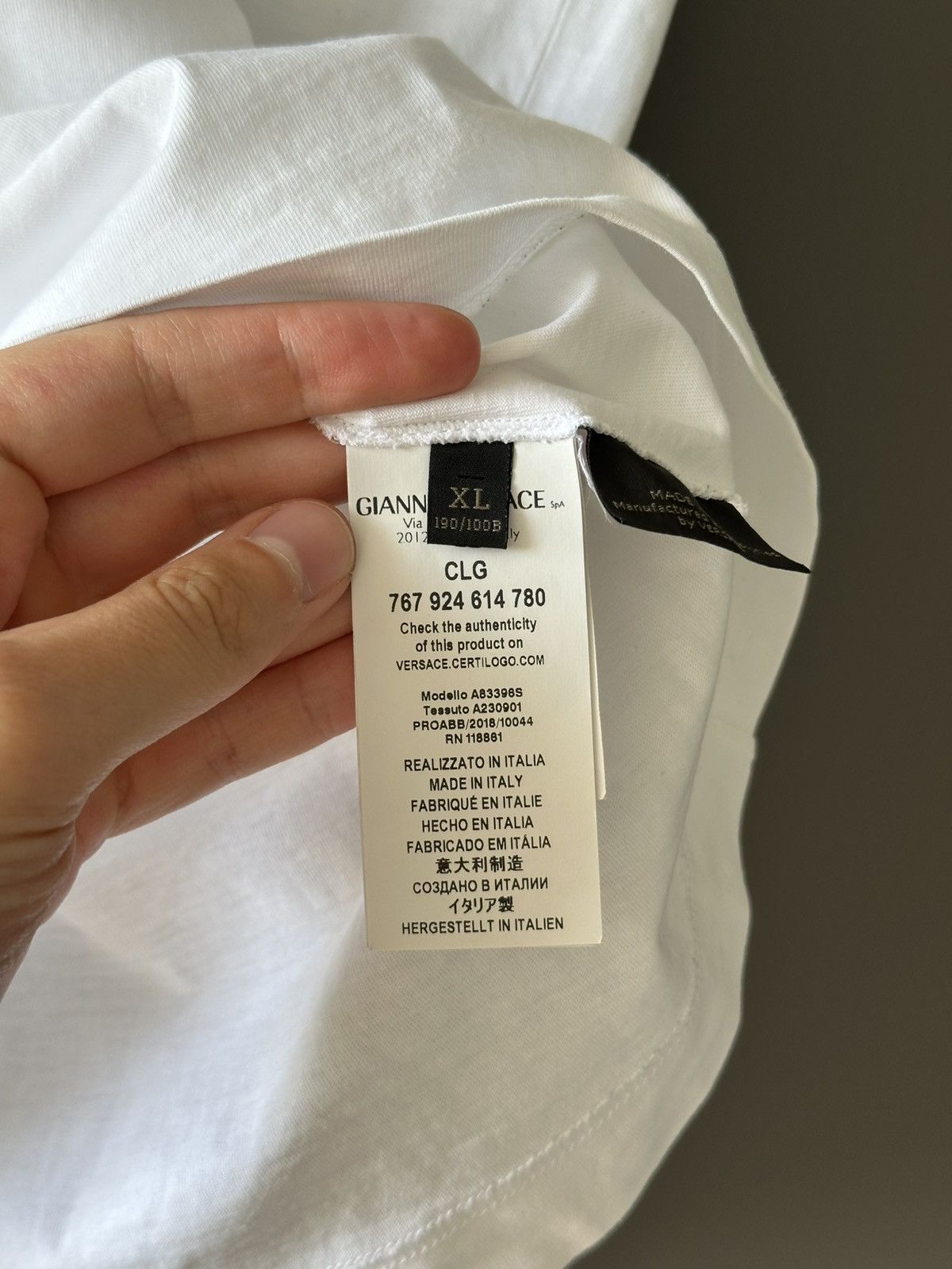 Versace Versace Big Logo Tee Medusa T-Shirt Size US XL / EU 56 / 4 - 6 Thumbnail