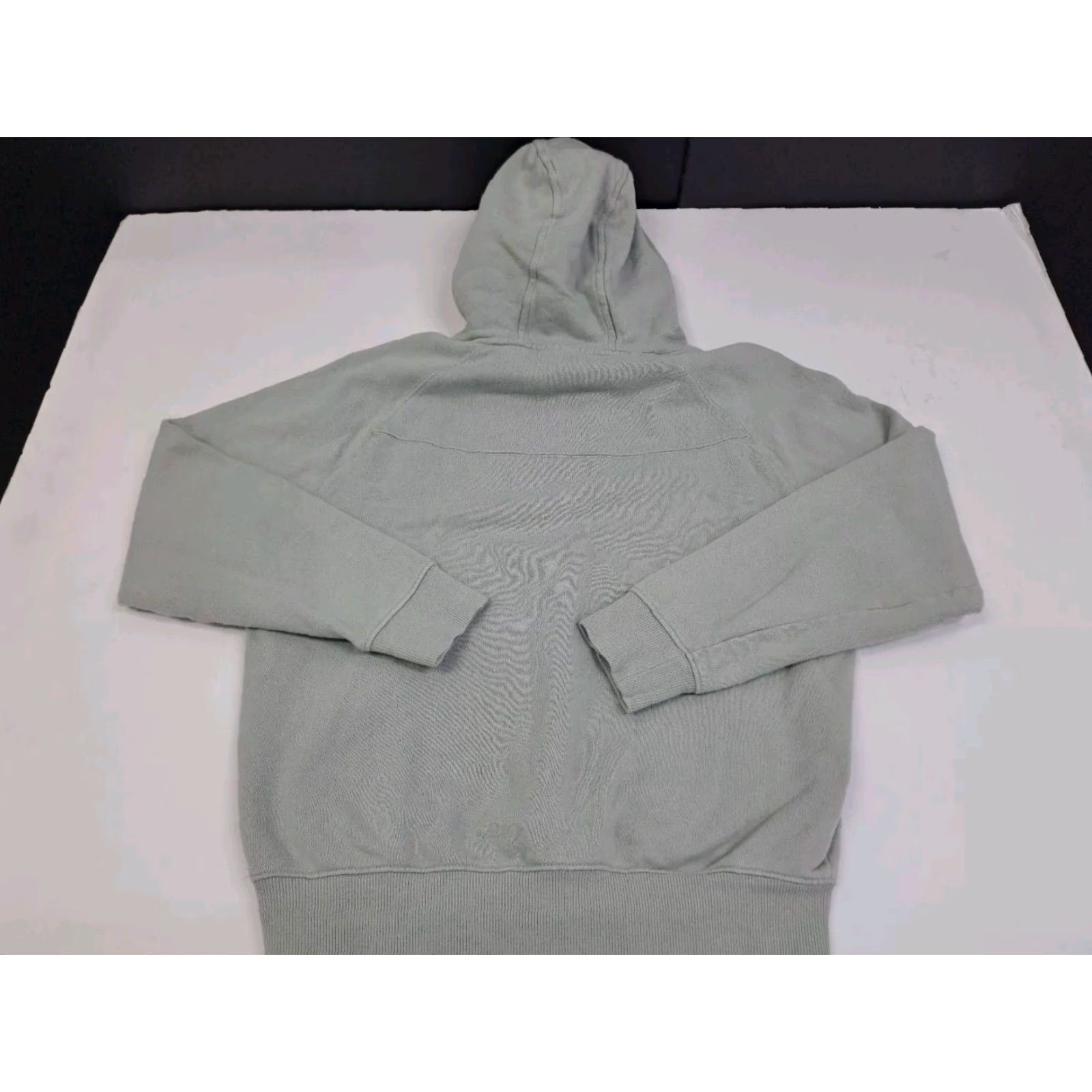 Vintage ALPHALETE Men’s Hoodie Long Sleeve Gray Small Crew Neck Pullover with Pockets Logo Sports All Seasons Regular Fit Size US S / EU 44-46 / 1 - 4 Thumbnail