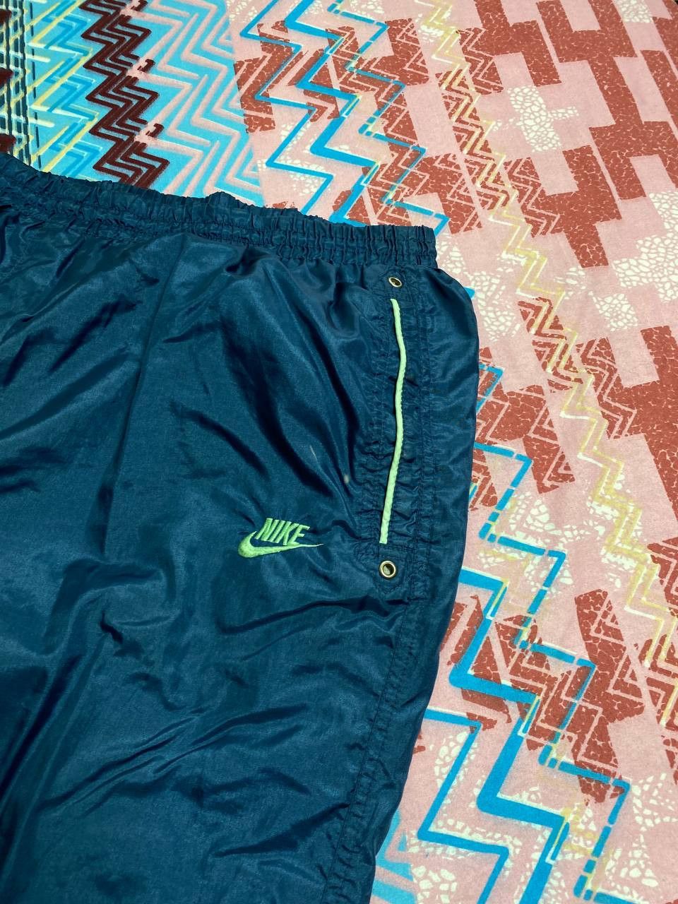 Nike Vintage NIKE logo Casual Pants blue Y2K size XL Size US 36 / EU 52 - 6 Thumbnail