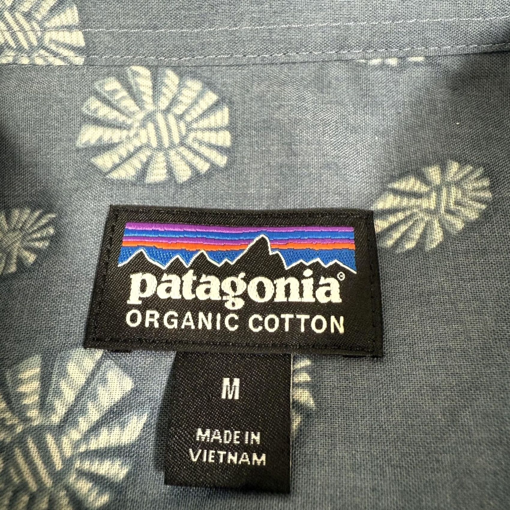Patagonia Patagonia Shirt Mens Medium Blue Go To Button Up Organic Cotton Stretch Hike Size US M / EU 48-50 / 2 - 7 Thumbnail