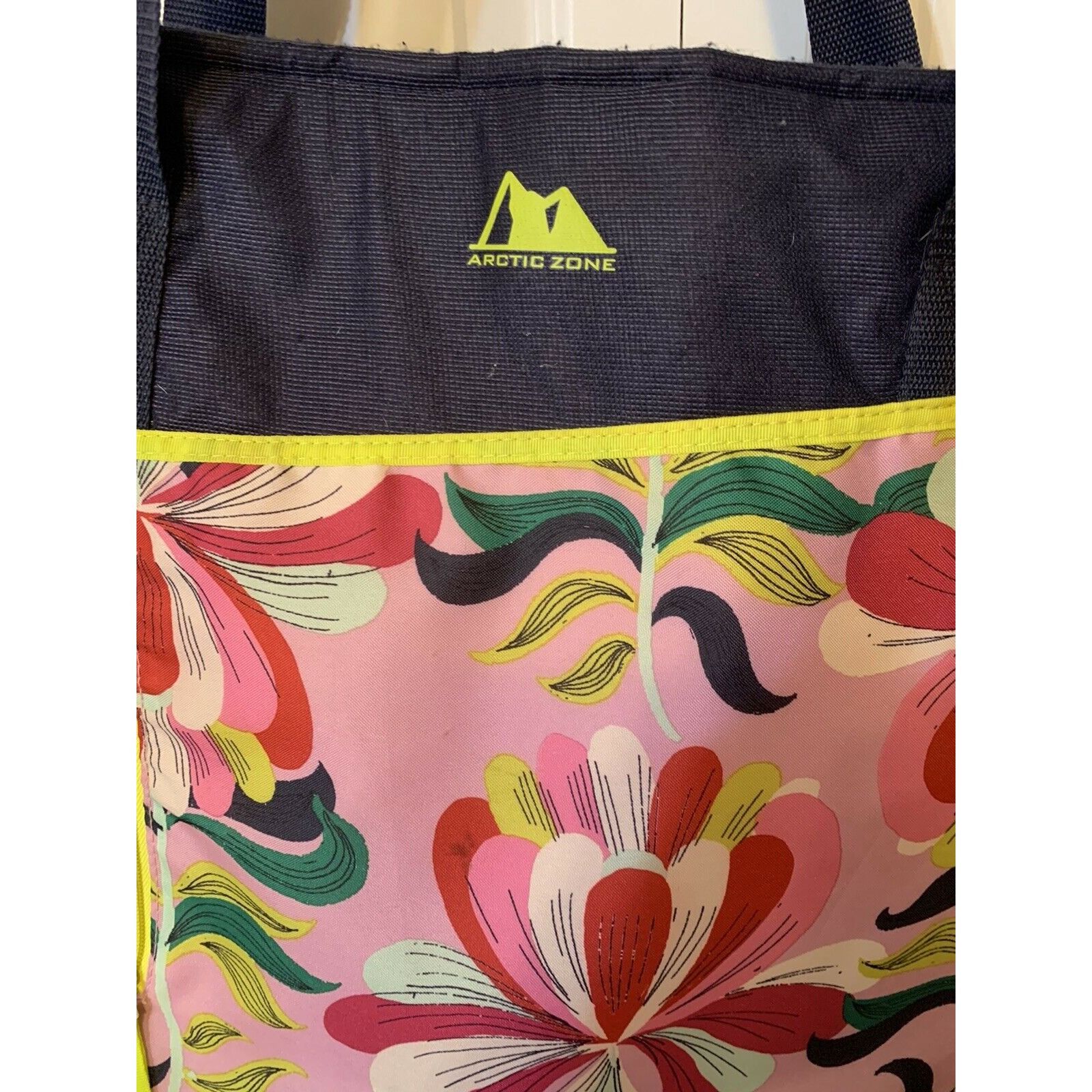 Other Artic Zone Pro Cooler Shoulder Bag By Artic Zone Pink Blue F Size ONE SIZE - 1 Thumbnail