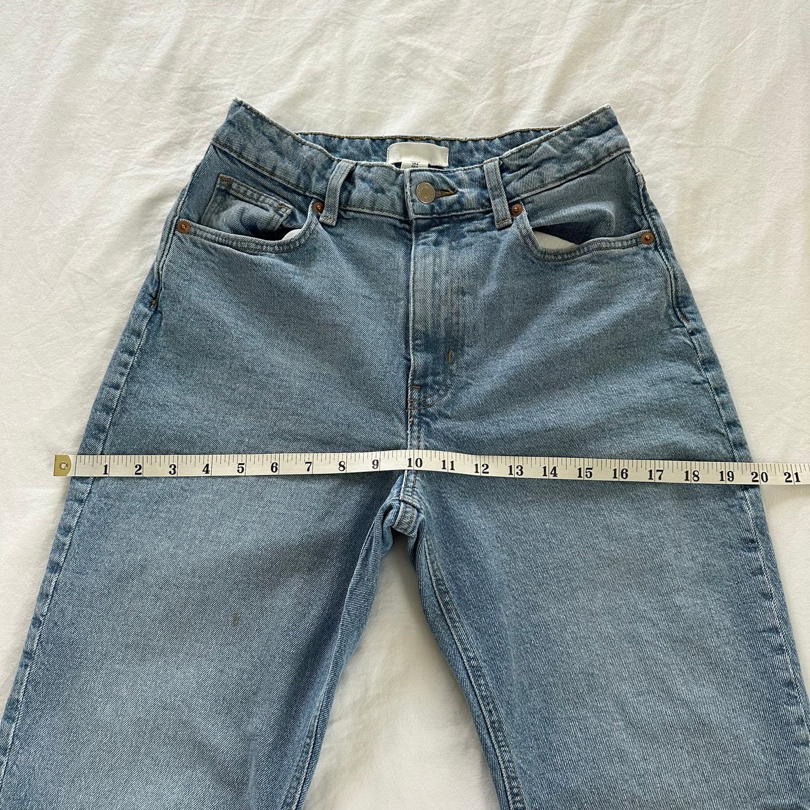 H&M H&M High Rise Mom Ankle Jeans Light Wash 28x26 Size 28" / US 6 / IT 42 - 10 Thumbnail
