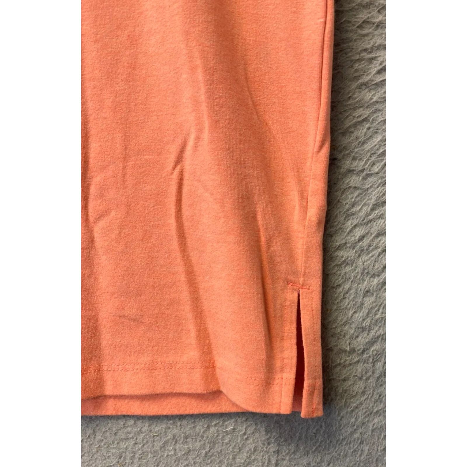 Under Armour Under Armour Shirt Womens XS Peach Short Sleeve Scoop Neck Basic Logo /105-38 Size XS / US 0-2 / IT 36-38 - 5 Thumbnail