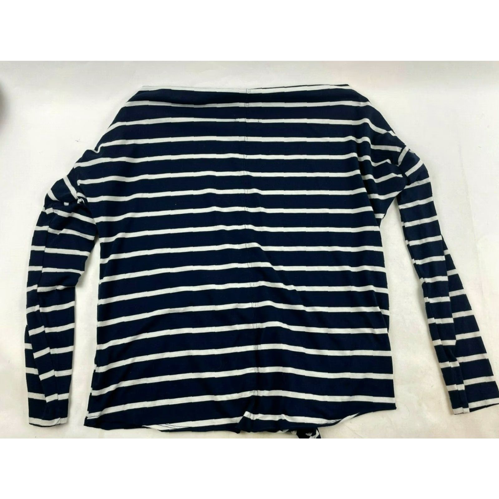 Vintage Maurices Blouse Women's Size Small Navy Blue White Stripe Boat Neck Long Sleeve Shirt Ladies Small Blue Stripe Boat Neck Long Sleeve Size S / US 4 / IT 40 - 2 Thumbnail