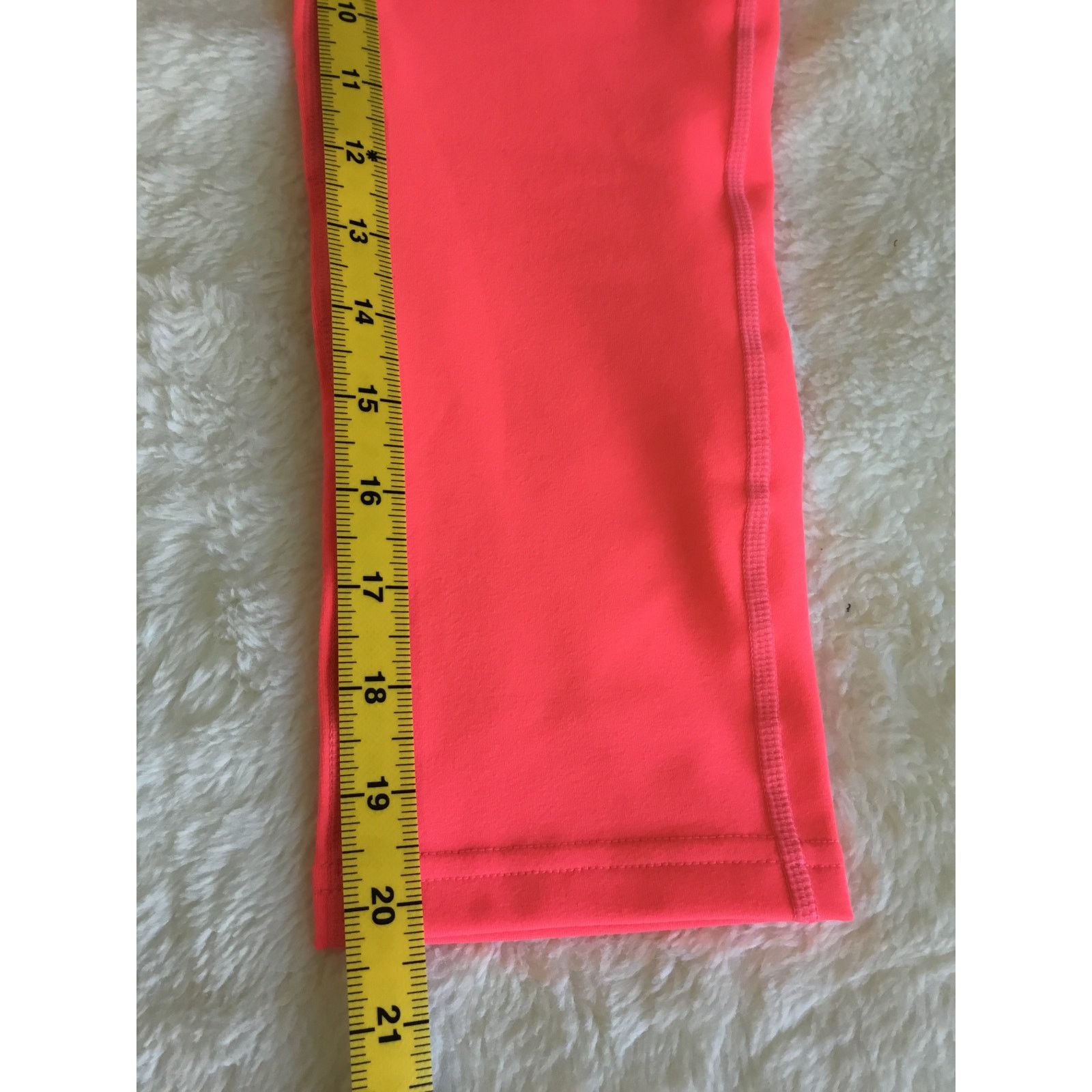 Gap GapFit Bright Neon Pink Compression Capris Size 26" / US 2 / IT 38 - 10 Thumbnail