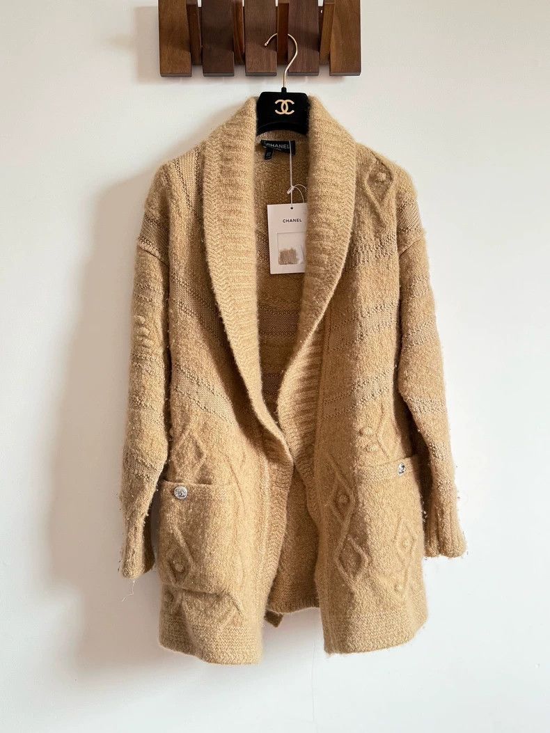 Chanel Chanel Solid color bathrobe cashmere knitted coat Size XS / US 0-2 / IT 36-38 - 1 Thumbnail