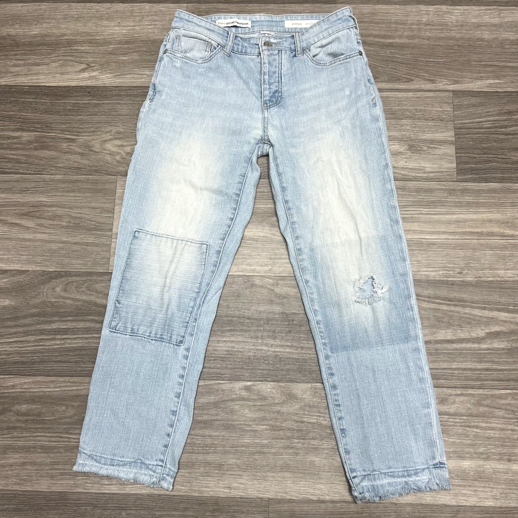 Anthropologie VINTAGE Anthropologie Jeans Womens 27x26 Pilcro & Letterpress Hyphen Patched Distressed Jeans Regular Blue 90s Womens Size 27" / US 4 / IT 40 - 2 Thumbnail