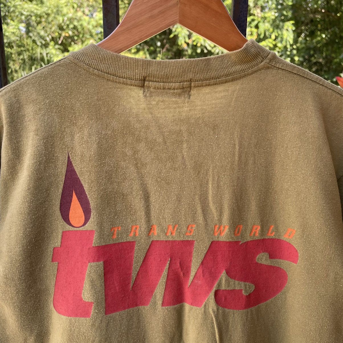 Vintage 🔥Vintage 90s TWS Trans World Big Logo Skateboard Tee Size US M / EU 48-50 / 2 - 2 Thumbnail