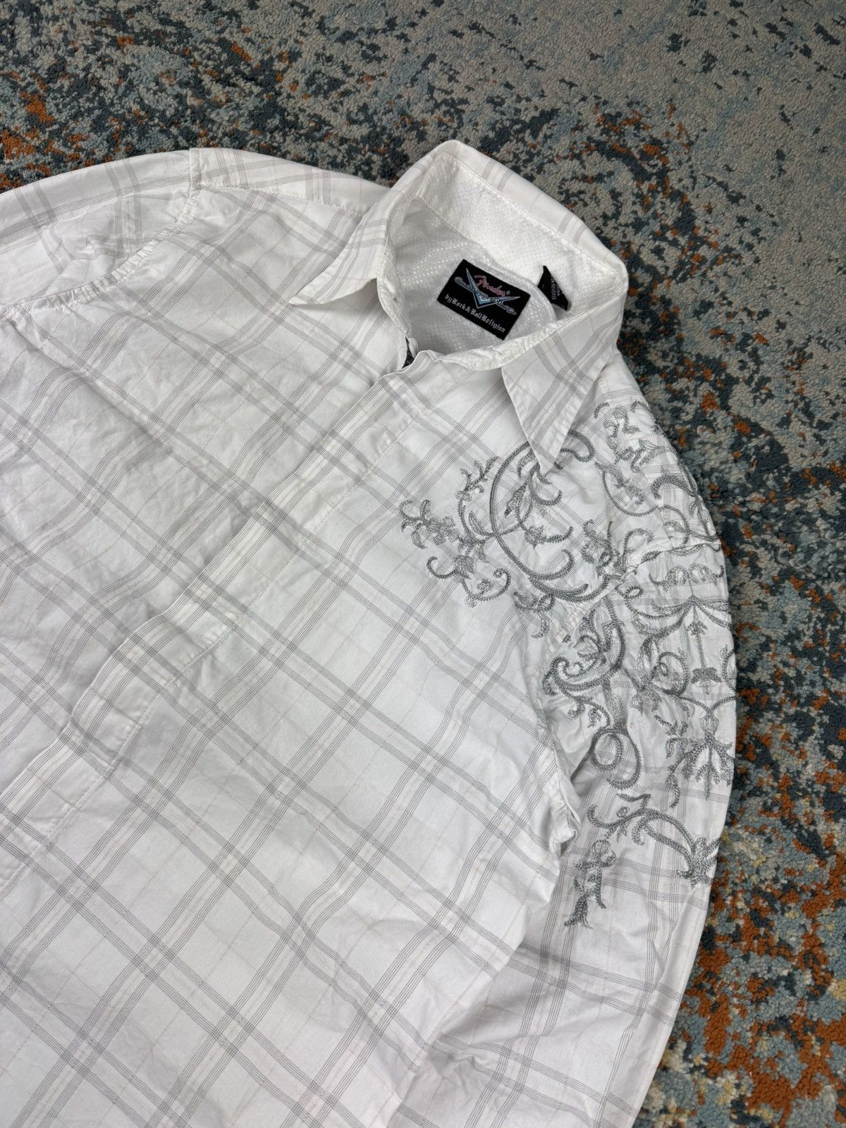 Fender Vintage Y2K Fender embroidered floral flower checked shirt Size US M / EU 48-50 / 2 - 5 Thumbnail