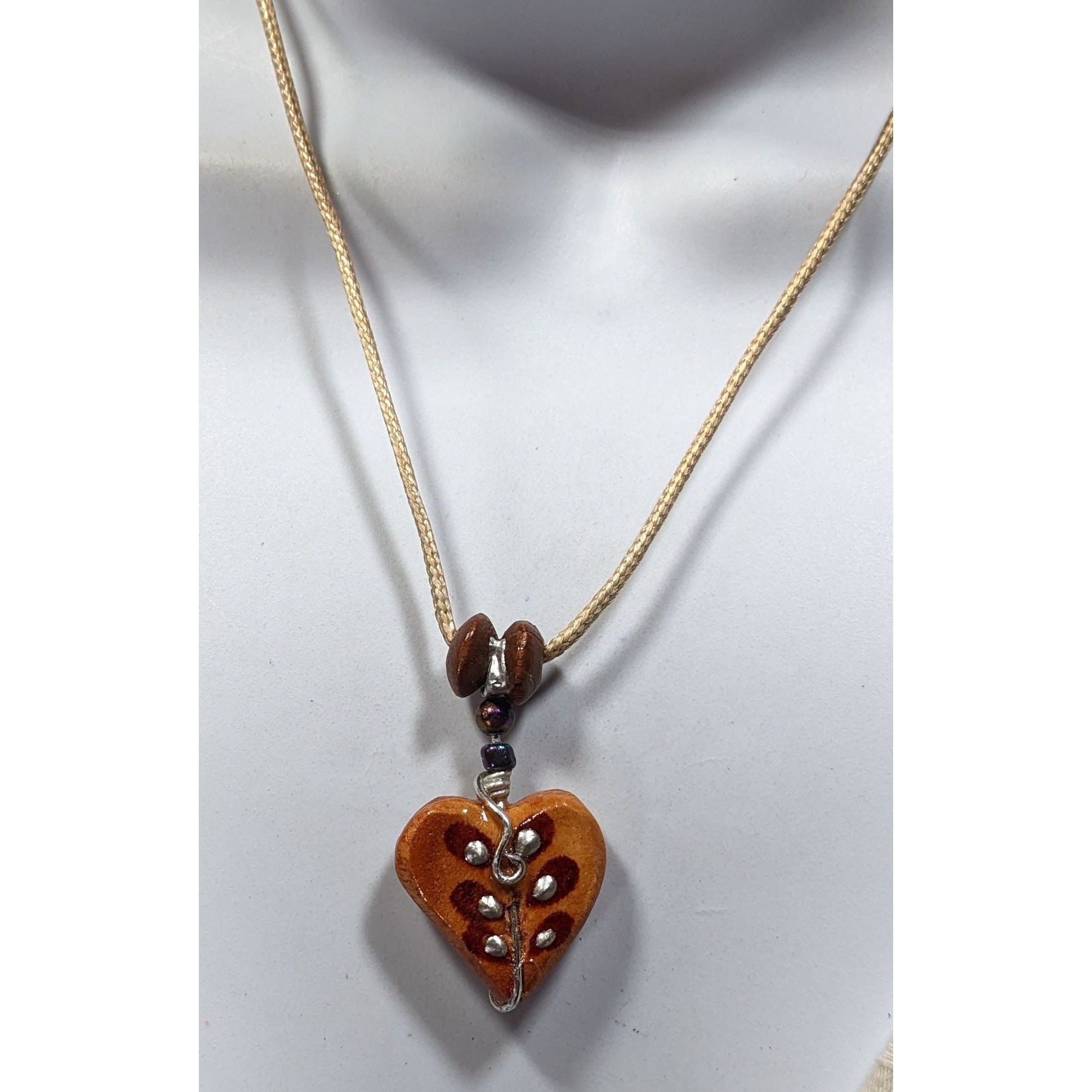 Handmade Handmade Fairycore Carved Wood Heart Pendant Necklace Size ONE SIZE - 4 Thumbnail