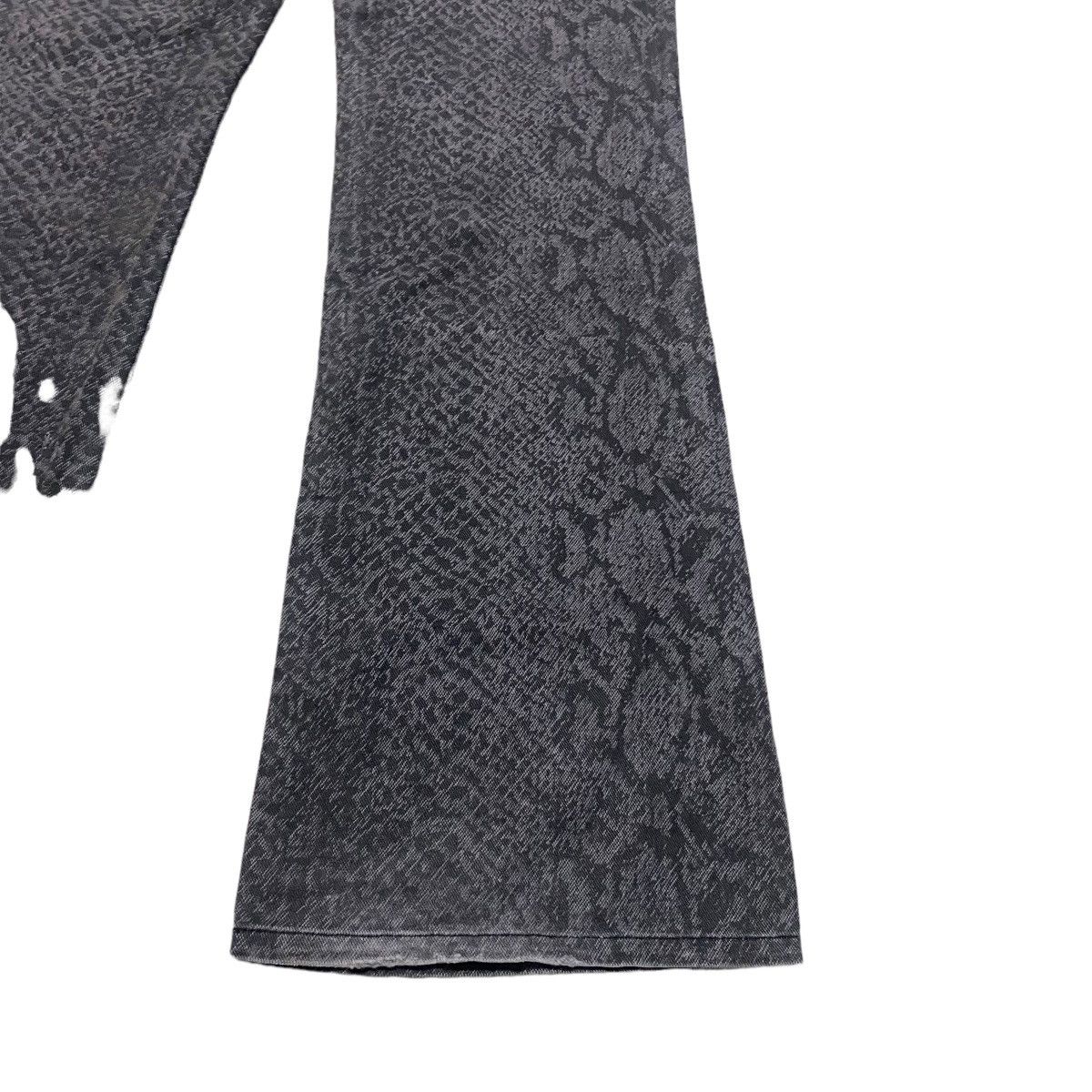 Japanese Brand Vintage Amore Pure Snake Skin Flare Jeans Size US 31 - 14 Thumbnail