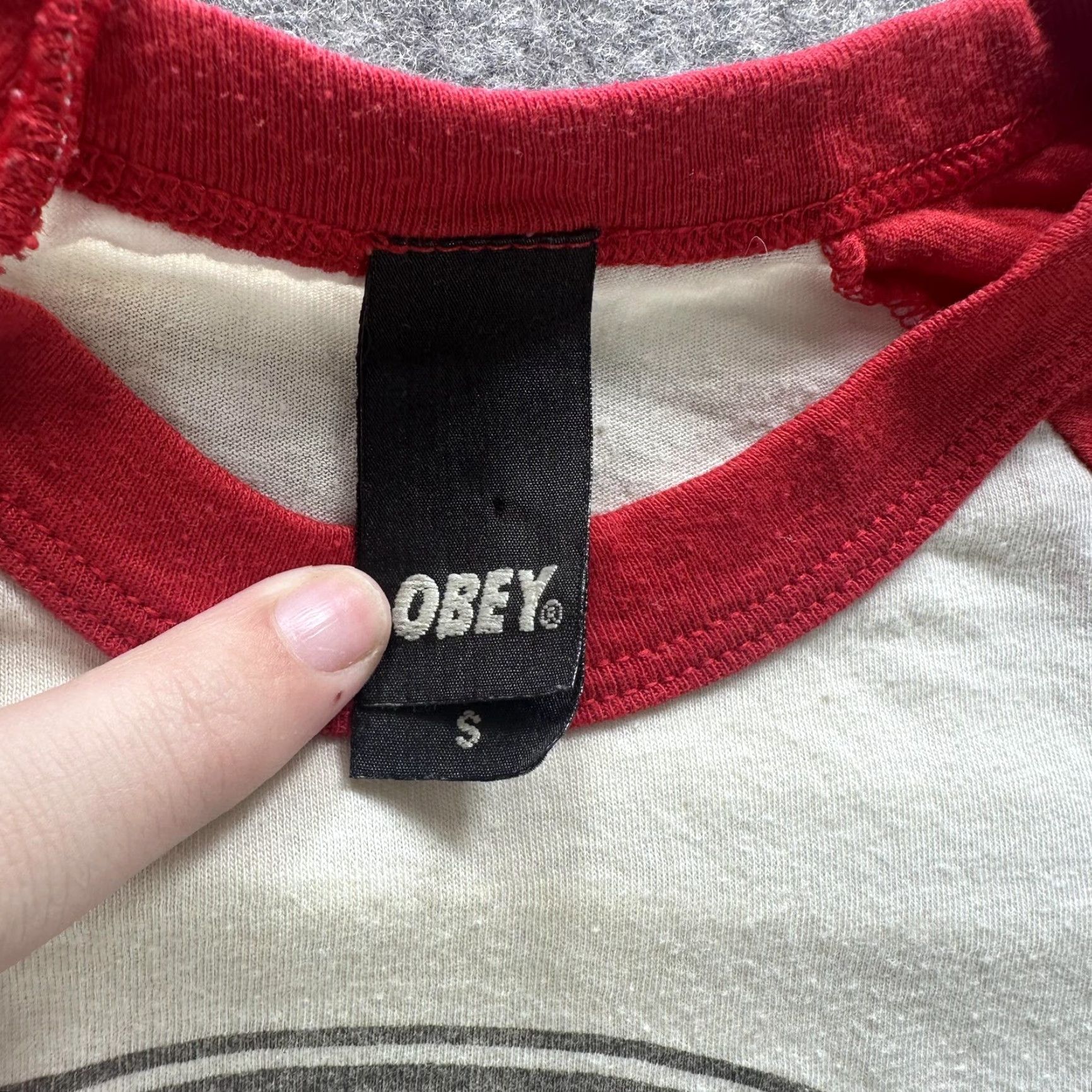 Obey OBEY Records Shirt Mens Small White Red Raglan 3/4 Sleeve Graphic Tee Made USA Size US S / EU 44-46 / 1 - 3 Thumbnail