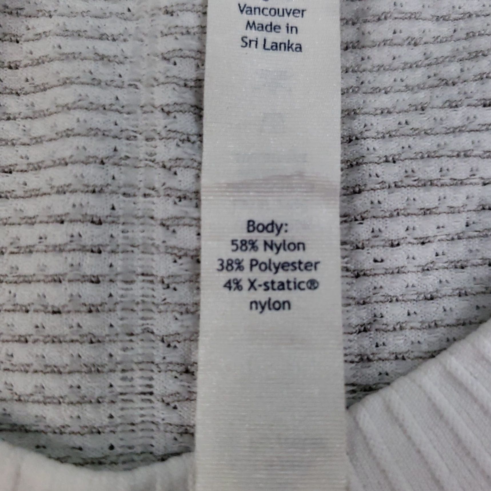 Lululemon Lululemon Shirt Womens 6 White Seamless Silverescent Athletic Tee Running Top Shirt Womens 6 White Seamless Silverescent Athletic Tee Running Top Size M / US 6-8 / IT 42-44 - 6 Thumbnail