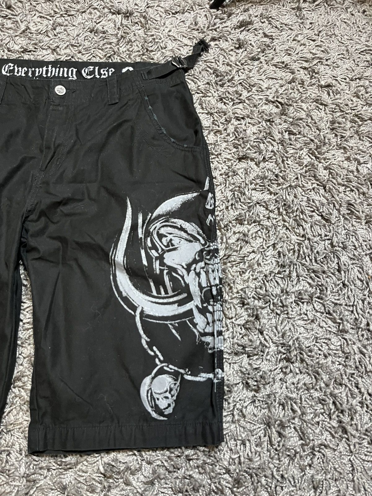 Band Tees Motörhead cargo shorts rare rock Y2K Size US 34 / EU 50 - 2 Thumbnail