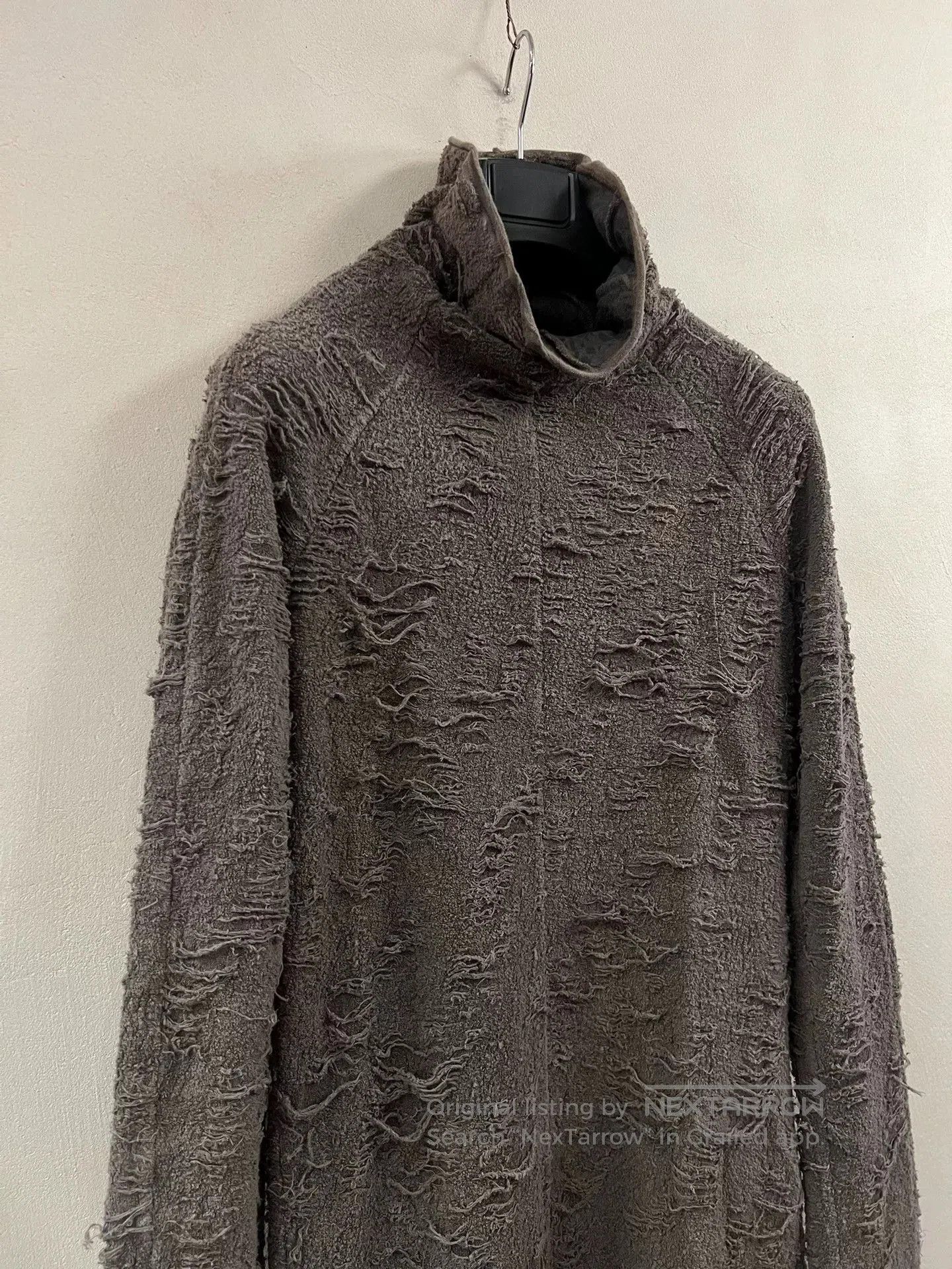 Julius Julius_7 Distressed High Neck Long Sleeve Top. Size US M / EU 48-50 / 2 - 2 Thumbnail